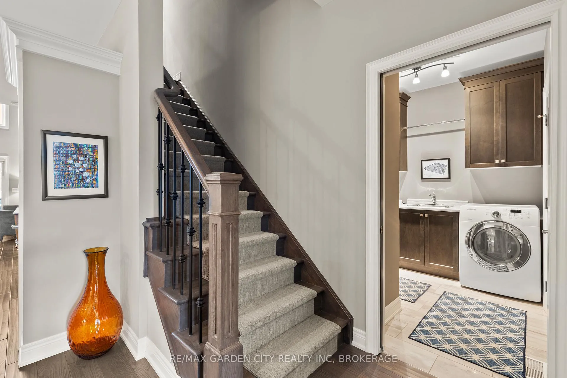 Photo 30 of 7 Tuscany Court, St. Catharines, Grapeview — HOMEH
