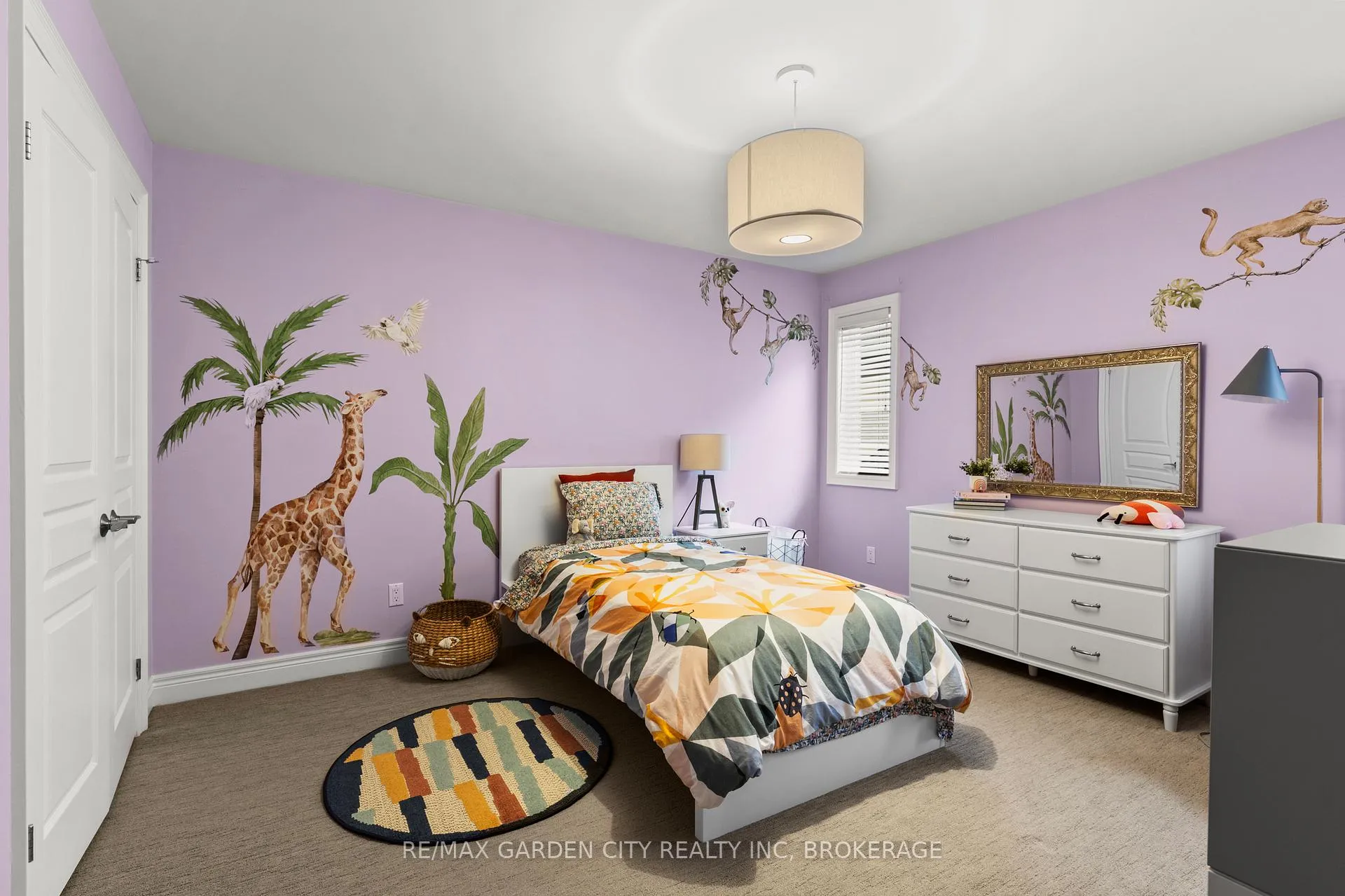 Photo 38 of 7 Tuscany Court, St. Catharines, Grapeview — HOMEH