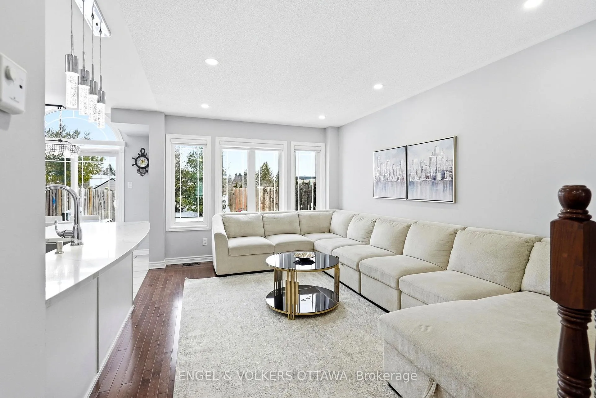 Photo 5 of 476 Barrick Hill Road, Ottawa, Kanata - Emerald Meadows/Trailwest — HOMEH
