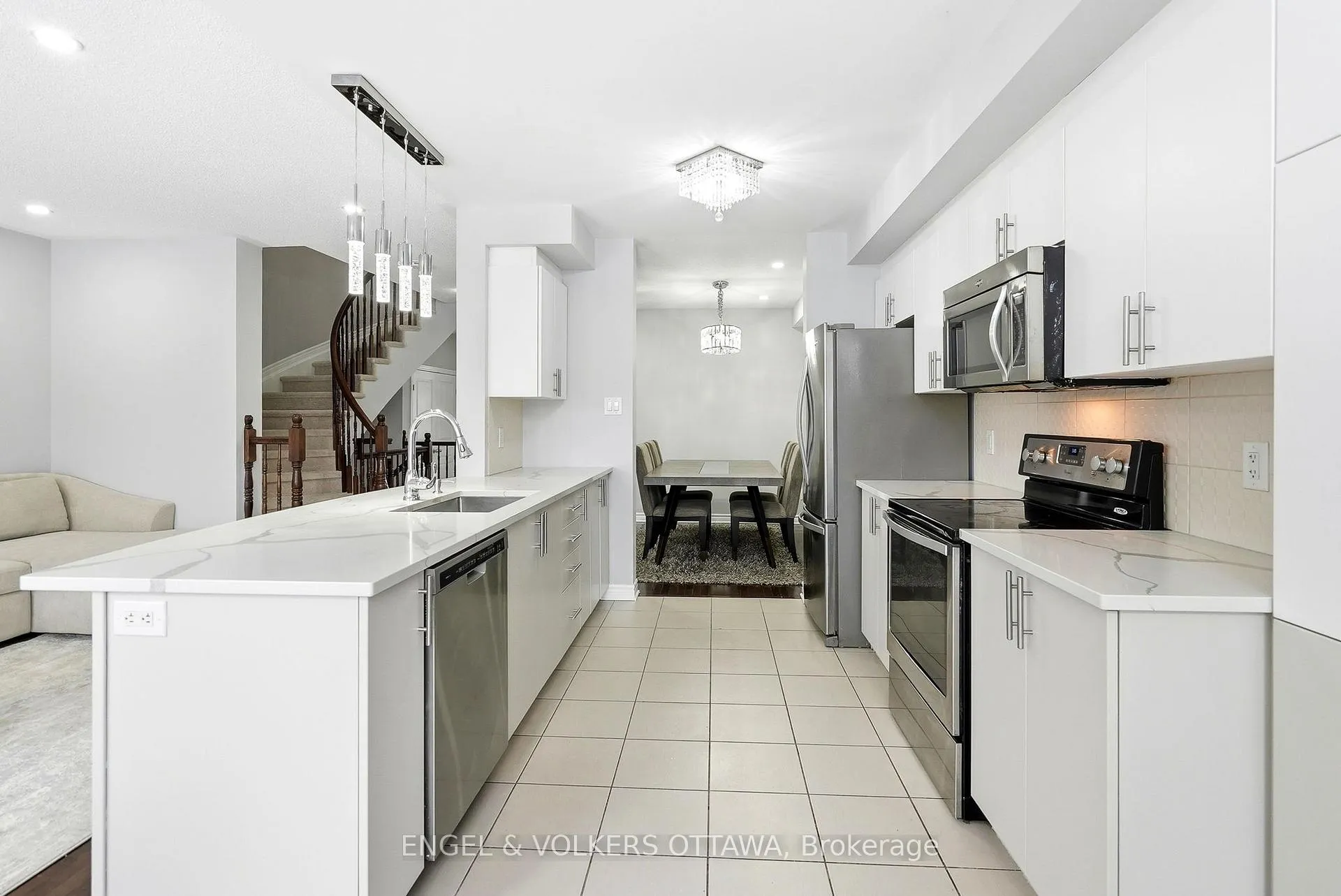 Photo 7 of 476 Barrick Hill Road, Ottawa, Kanata - Emerald Meadows/Trailwest — HOMEH