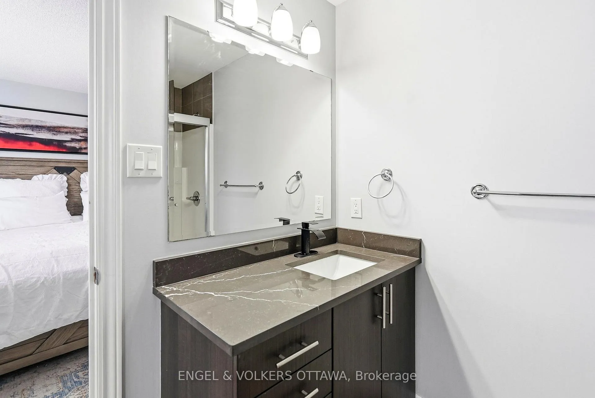Photo 11 of 476 Barrick Hill Road, Ottawa, Kanata - Emerald Meadows/Trailwest — HOMEH