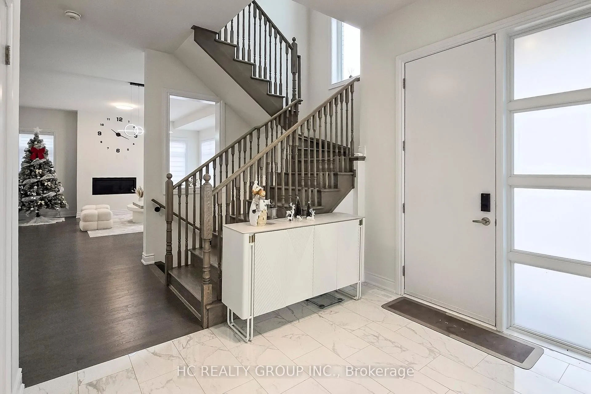 Photo 5 of 20 Harold Humphrey Street, Markham, Angus Glen — HOMEH