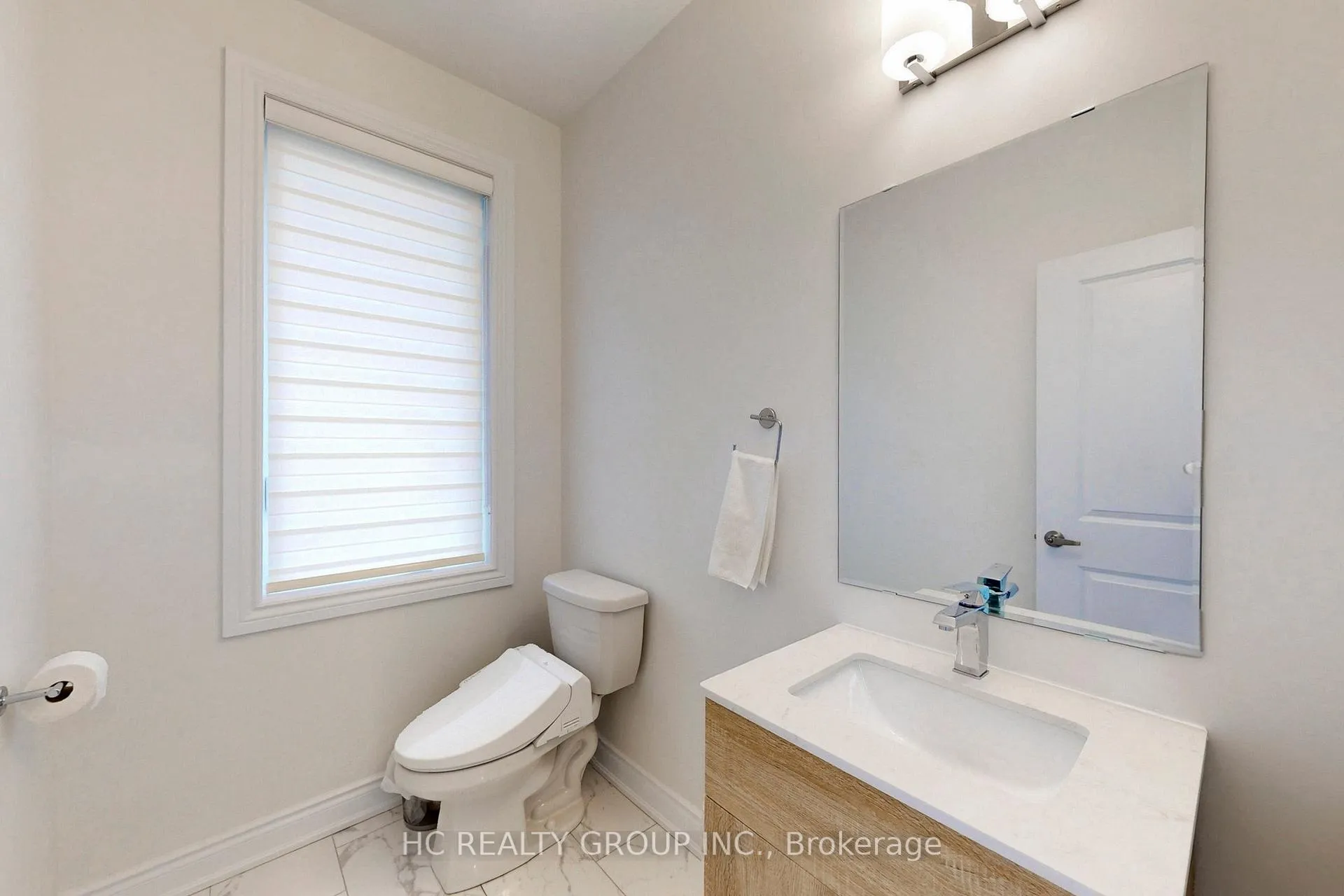 Photo 6 of 20 Harold Humphrey Street, Markham, Angus Glen — HOMEH