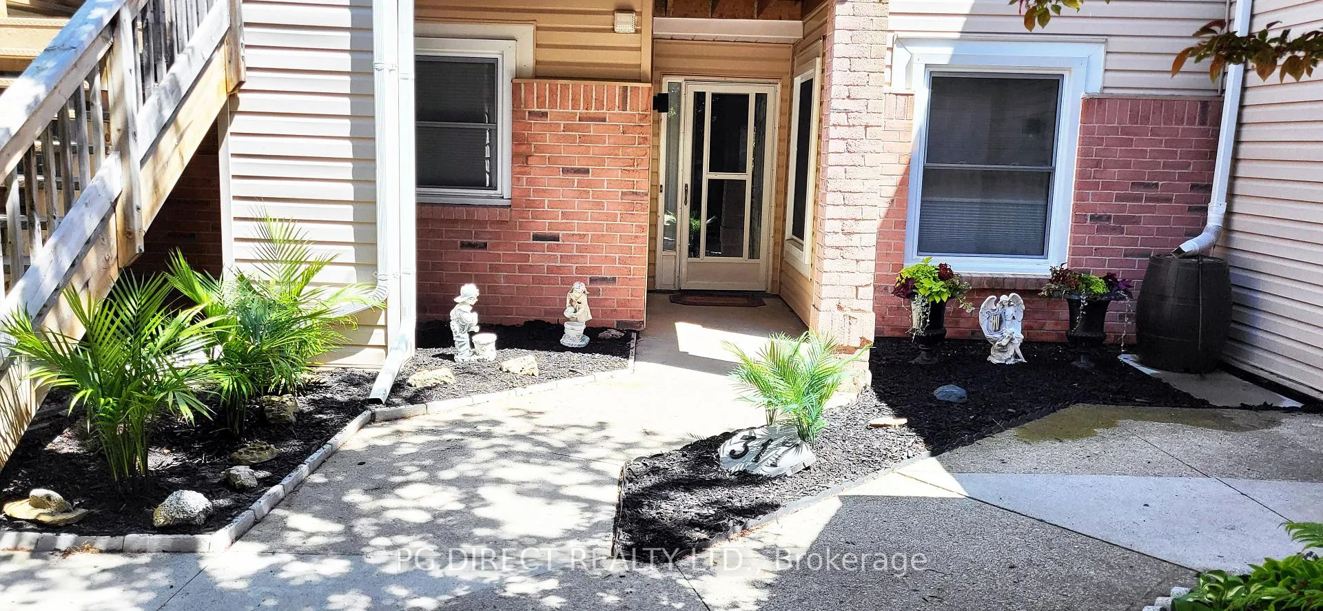 Photo 1 of Unit 317, 1210 Thorpe Road, Burlington, Brant — HOMEH