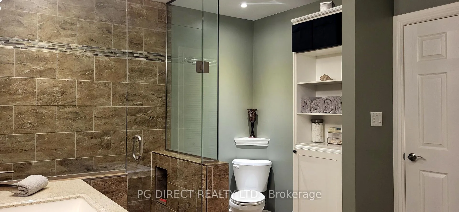 Photo 12 of Unit 317, 1210 Thorpe Road, Burlington, Brant — HOMEH