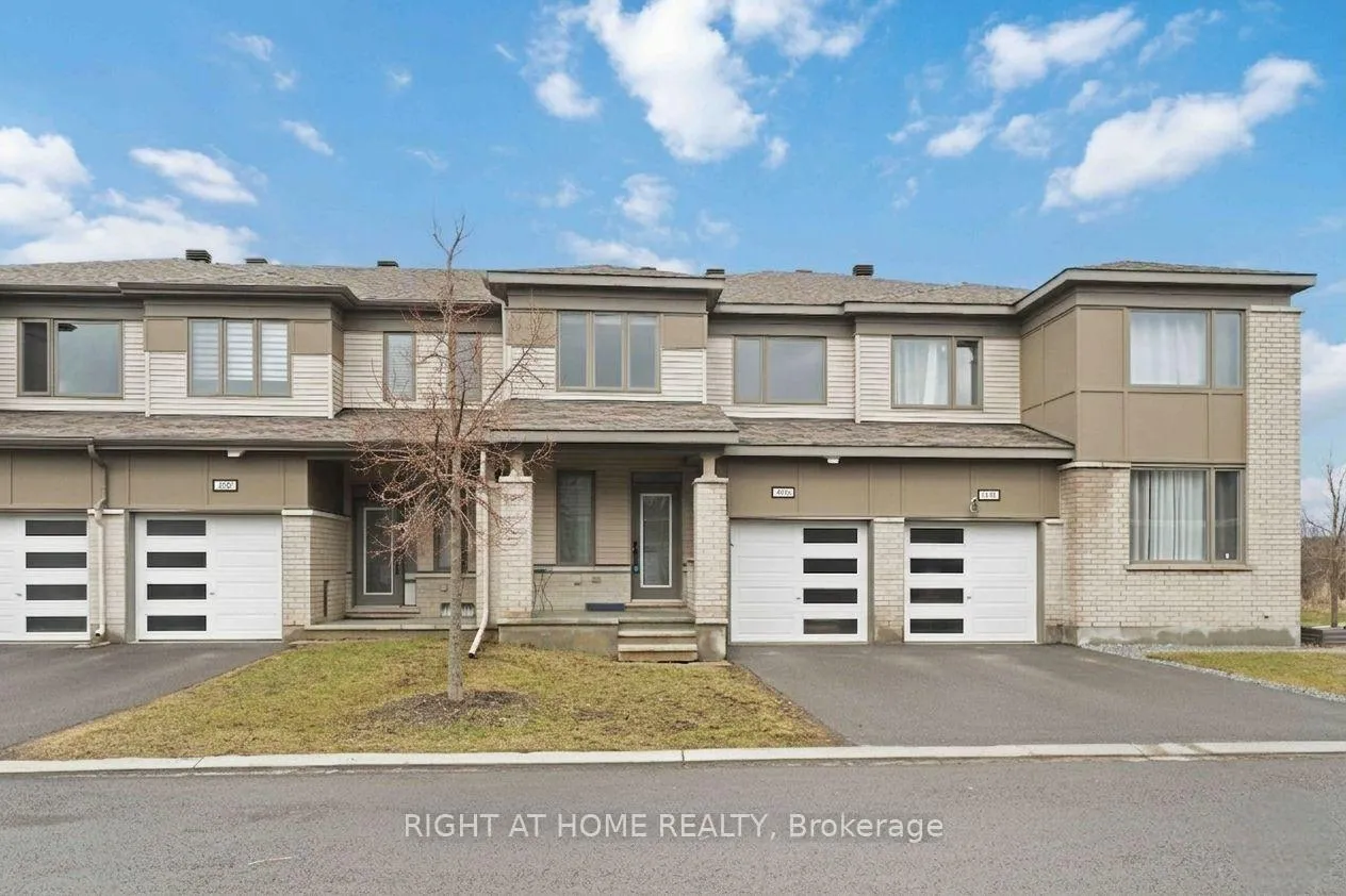 Front of 404 Edgevalley Court