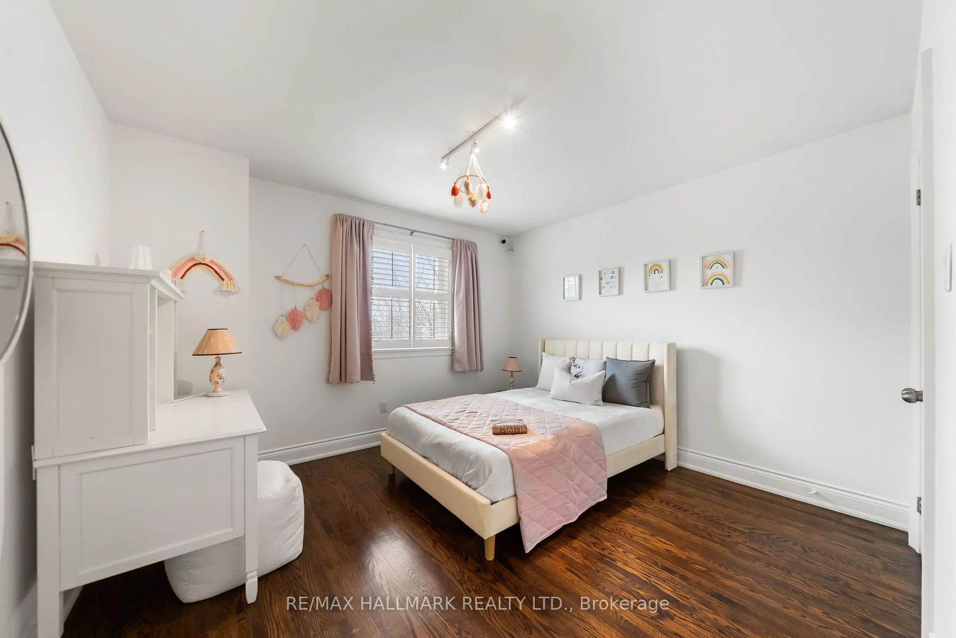 Photo 33 of 55 Riverside Boulevard, Vaughan, Uplands — HOMEH
