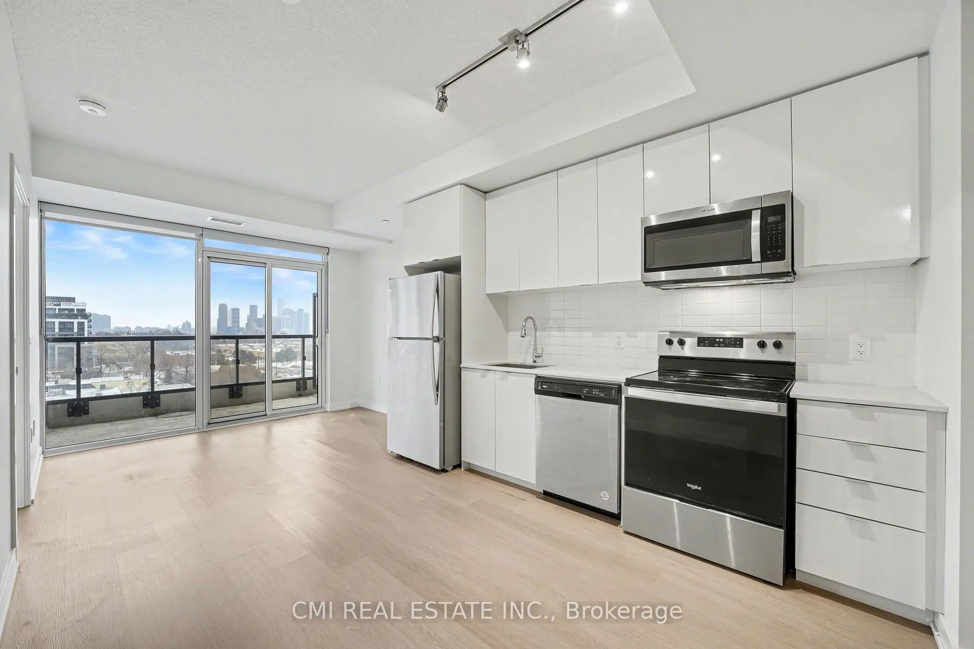 Photo 8 of Unit 623, 859 The Queensway, Etobicoke, Stonegate-Queensway — HOMEH
