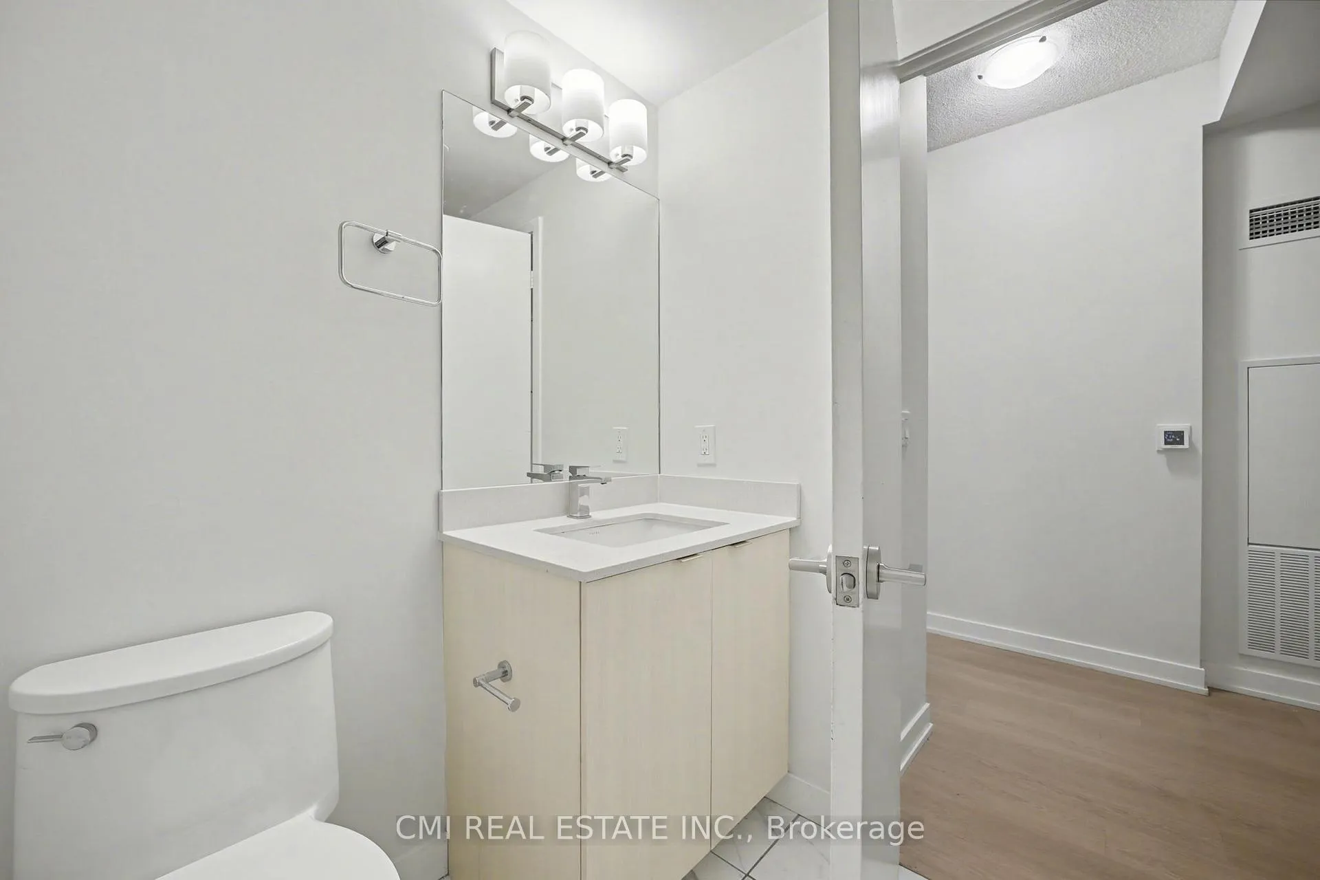 Photo 20 of Unit 623, 859 The Queensway, Etobicoke, Stonegate-Queensway — HOMEH