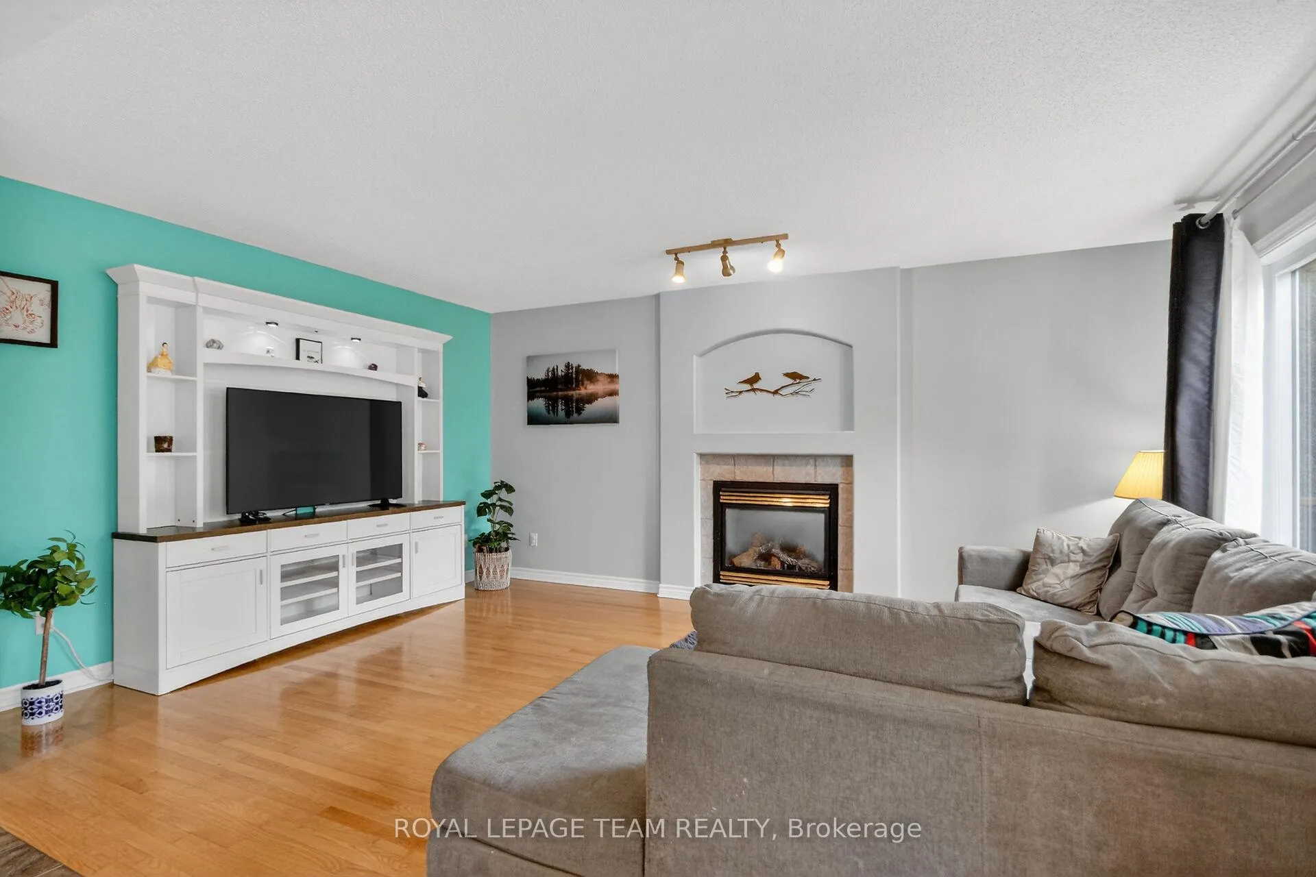 Photo 16 of 75 Renoir Drive, Russell, Embrun — HOMEH