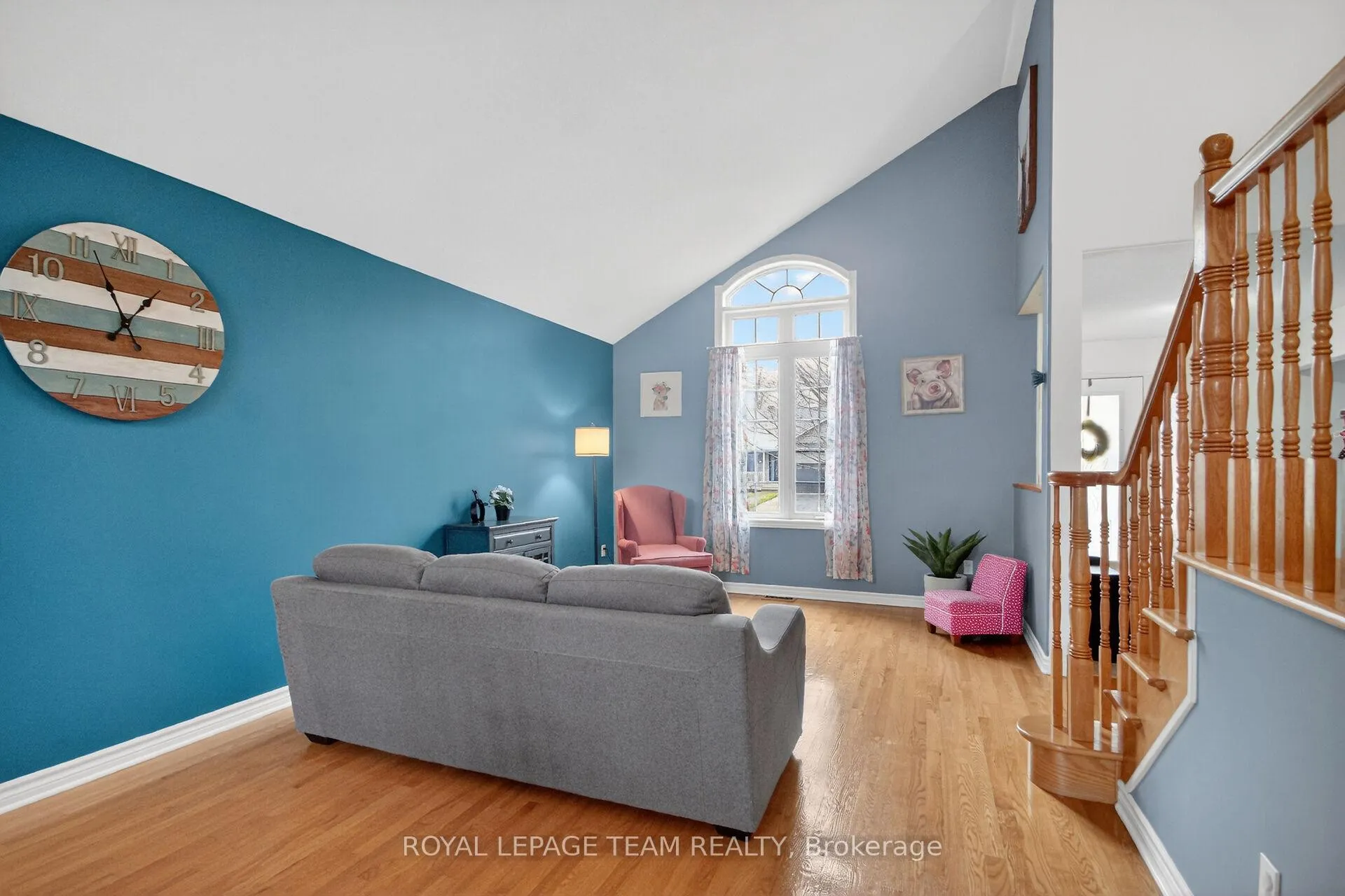 Photo 21 of 75 Renoir Drive, Russell, Embrun — HOMEH