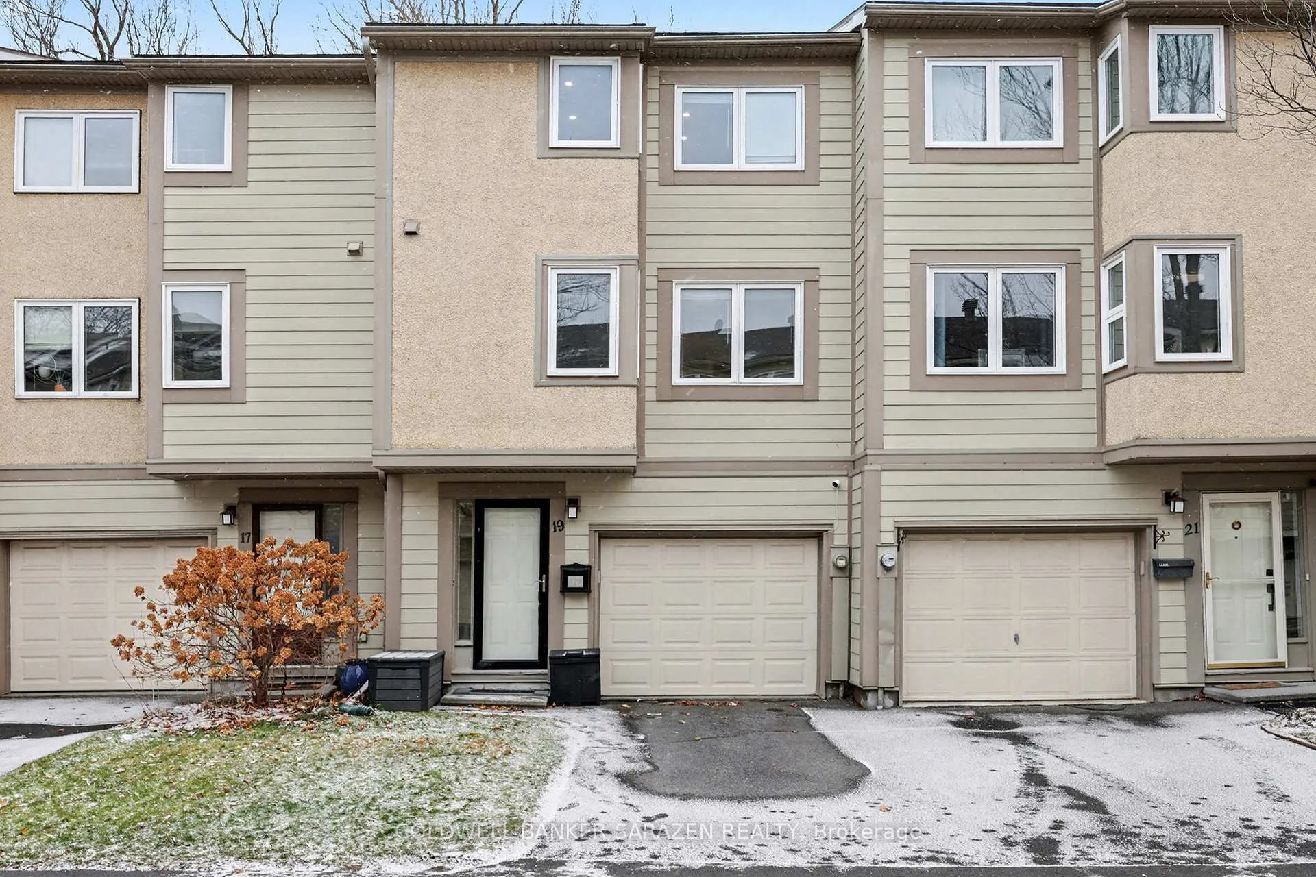 Photo 1 of 19 Peary Way, Ottawa, Kanata - Katimavik — HOMEH
