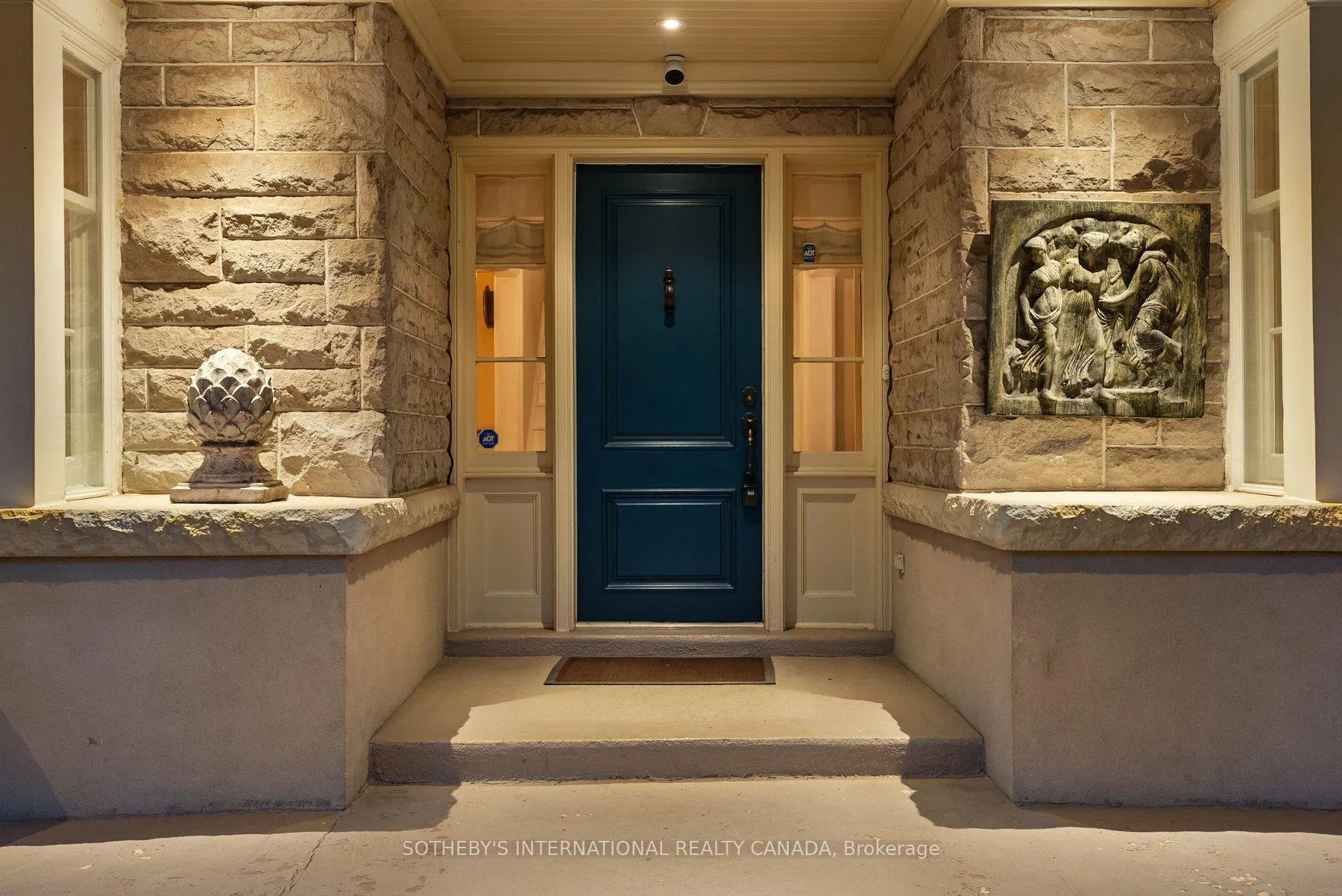 Photo 4 of 149 North Shore Boulevard E, Burlington, LaSalle — HOMEH