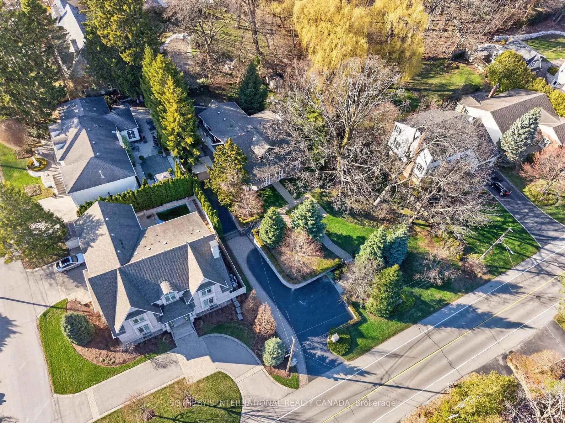 Photo 5 of 149 North Shore Boulevard E, Burlington, LaSalle — HOMEH
