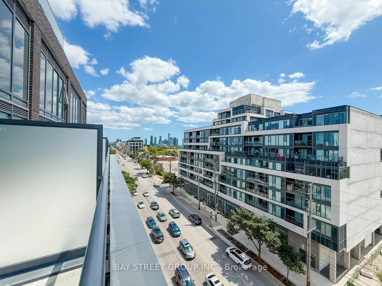 Photo 8 of Unit PH7, 6 Chartwell Road, Etobicoke, Stonegate-Queensway — HOMEH