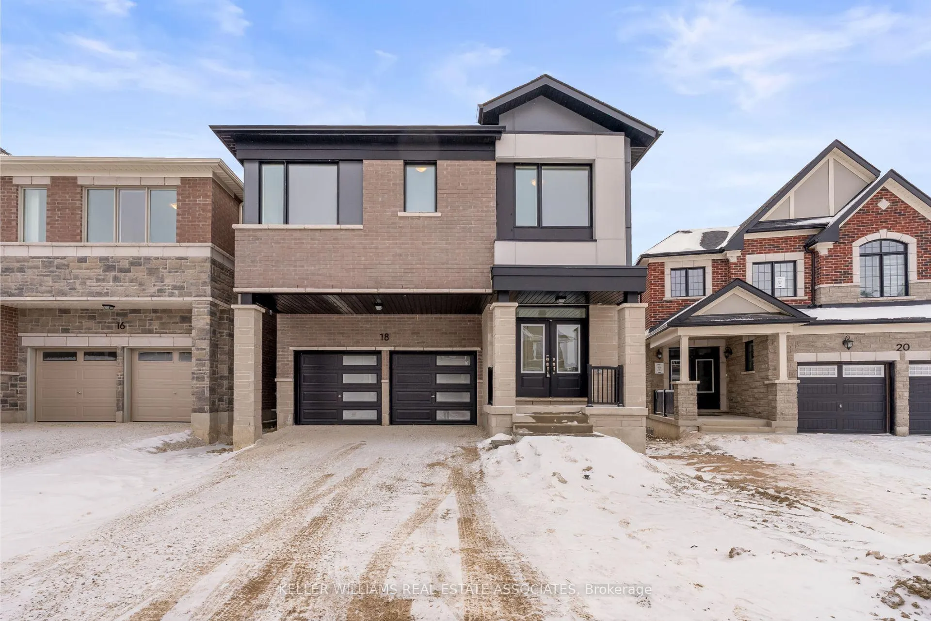 Photo 36 of 18 Aster Woods Drive, Caledon, Rural Caledon — HOMEH