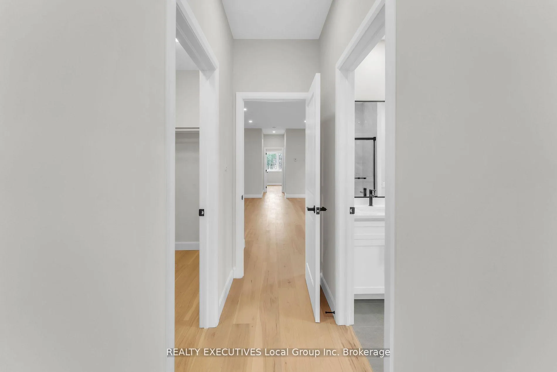 Photo 18 of 109 Tower Drive, North Bay, Airport — HOMEH