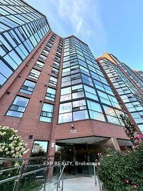 Front of Unit 705, 725 King Street W