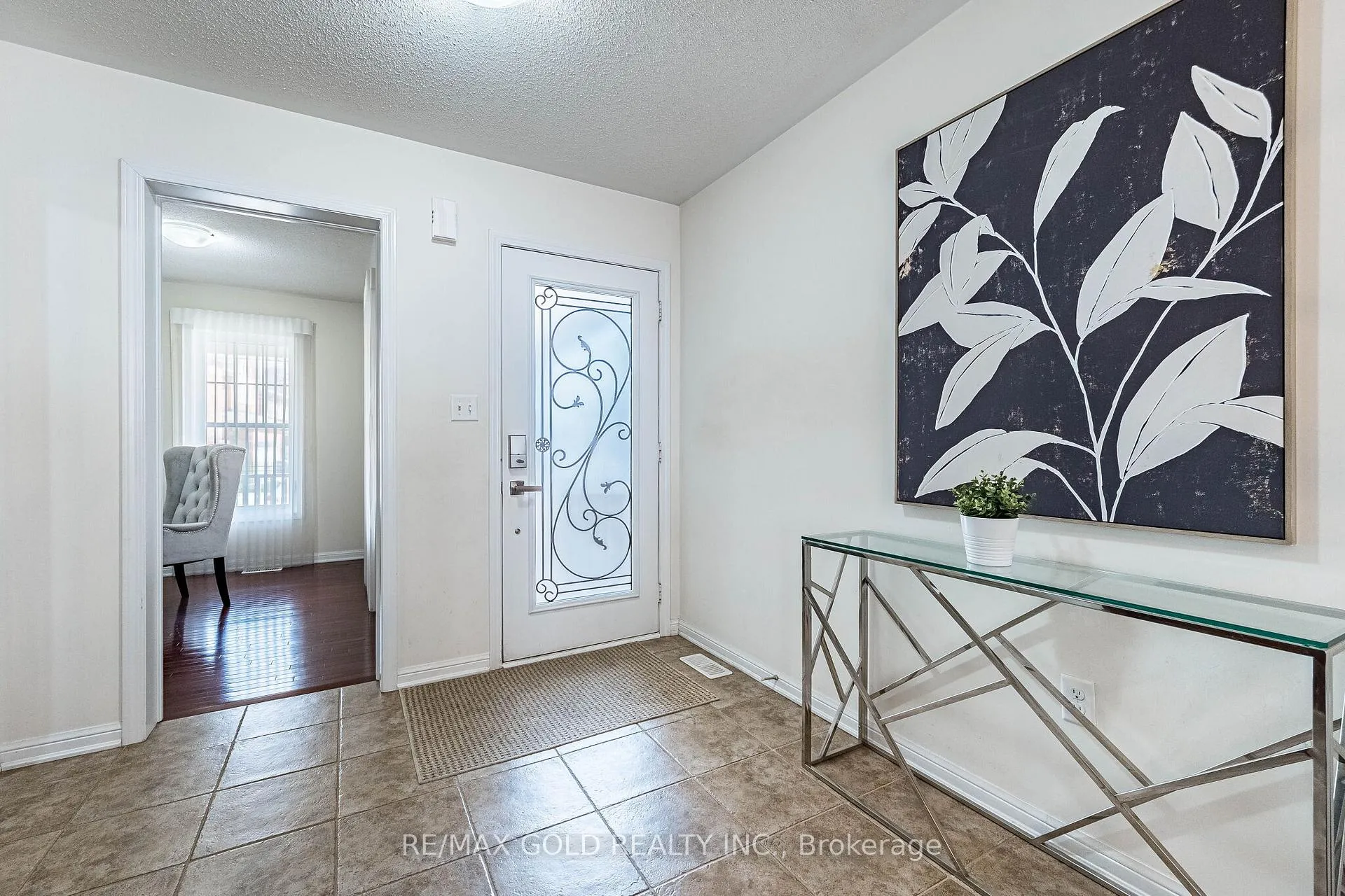 Photo 4 of 6 Clenston Road, Brampton, Northwest Brampton — HOMEH