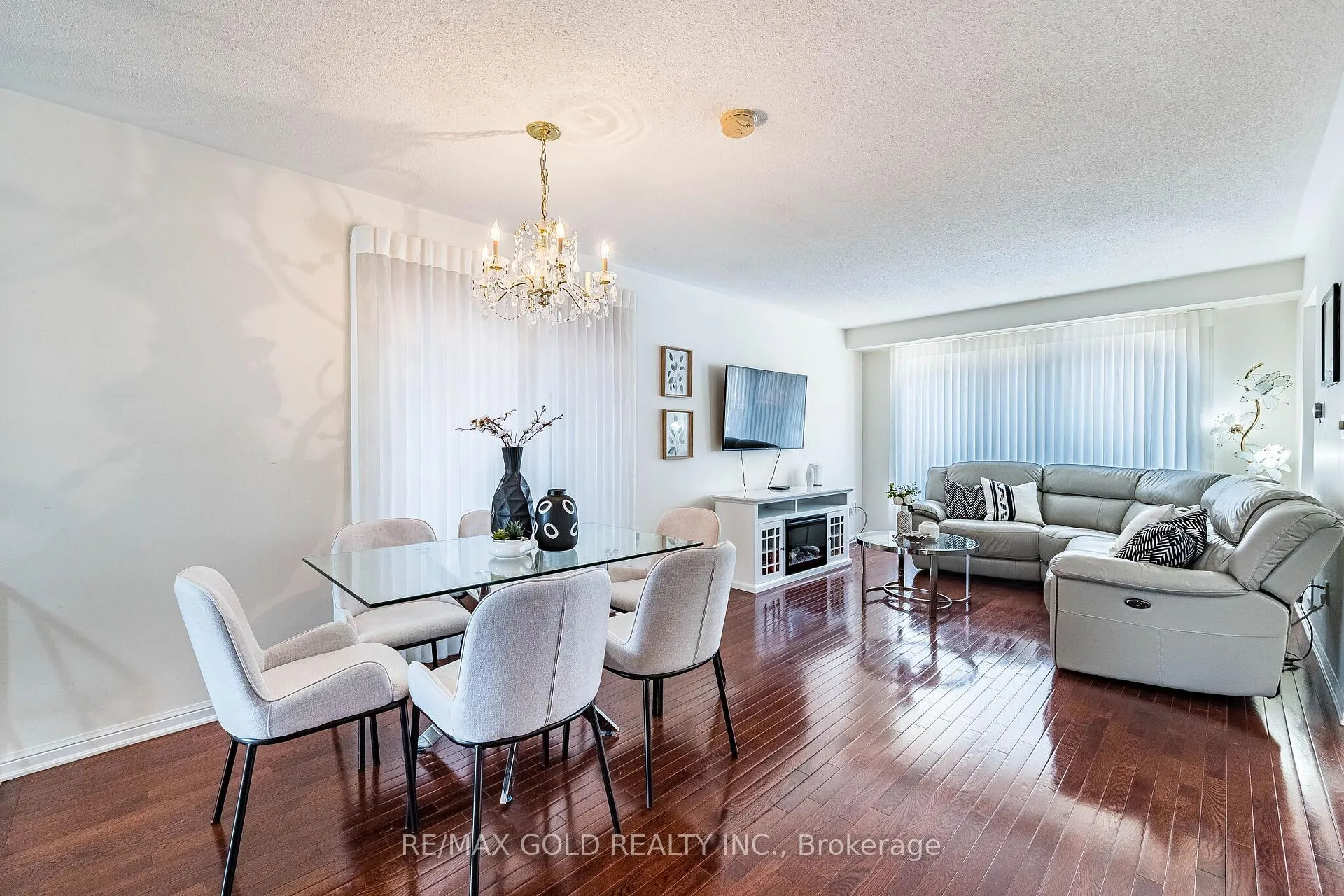 Photo 5 of 6 Clenston Road, Brampton, Northwest Brampton — HOMEH