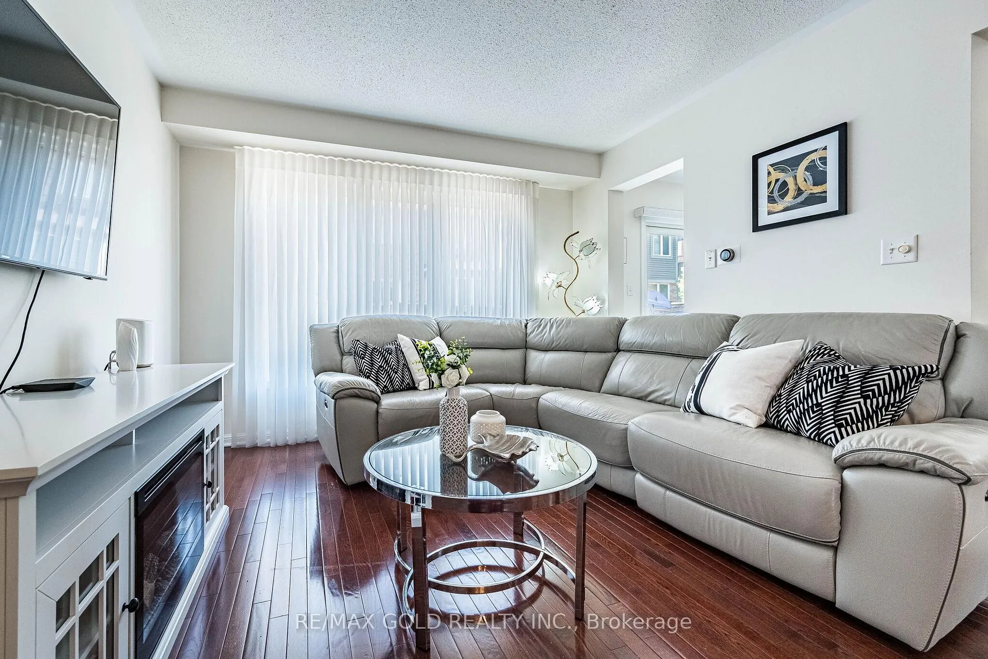 Photo 8 of 6 Clenston Road, Brampton, Northwest Brampton — HOMEH