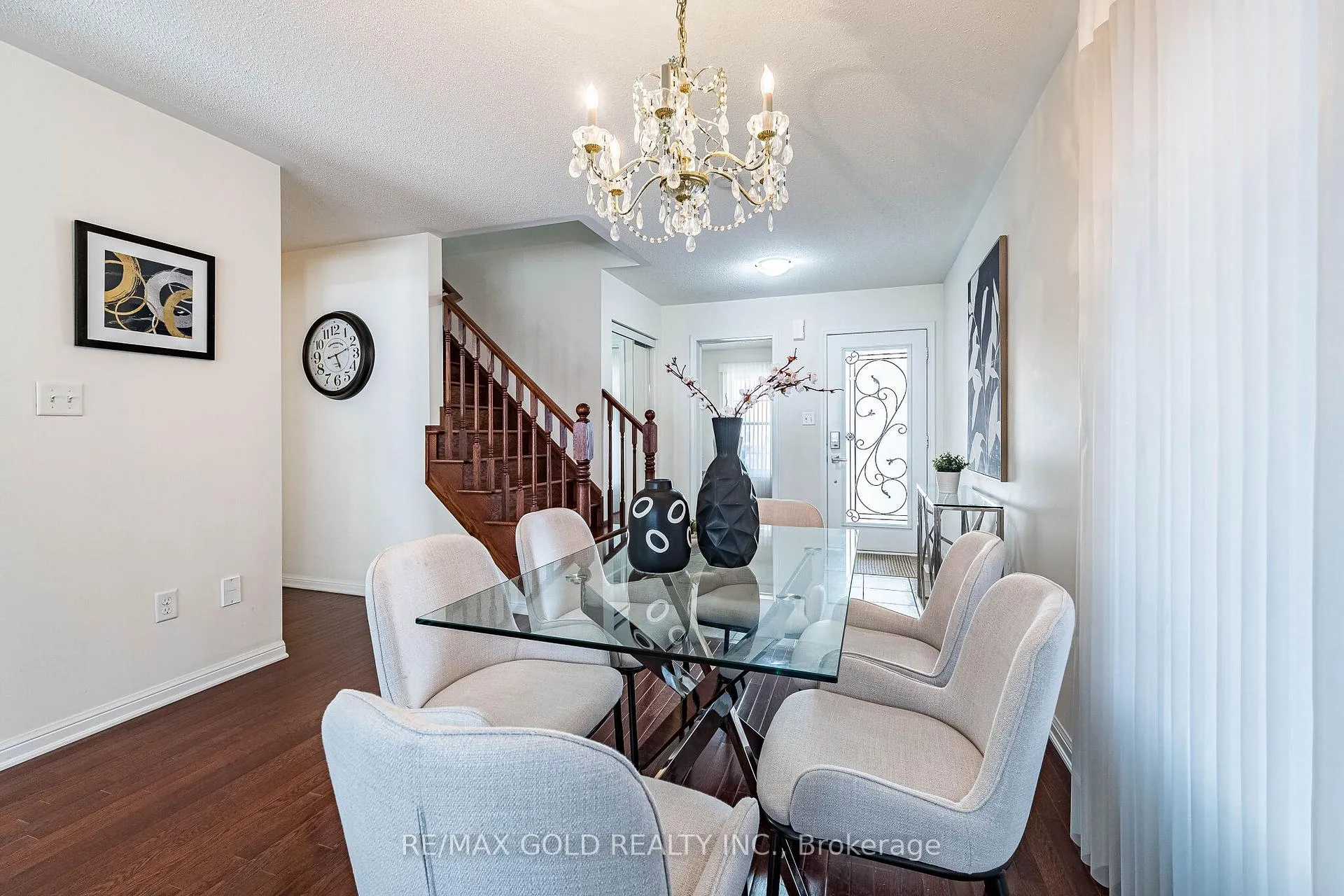 Photo 10 of 6 Clenston Road, Brampton, Northwest Brampton — HOMEH