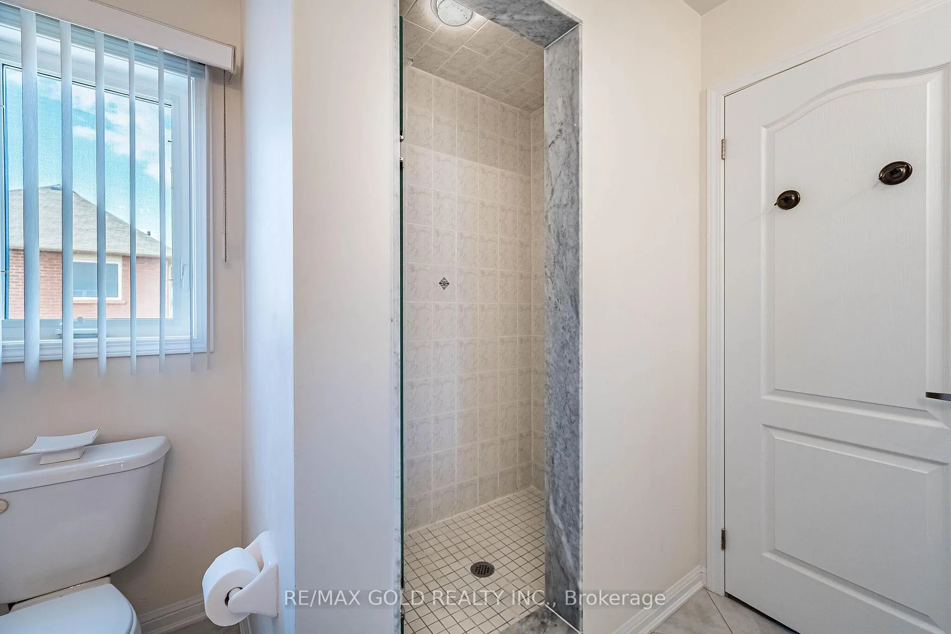 Photo 22 of 6 Clenston Road, Brampton, Northwest Brampton — HOMEH