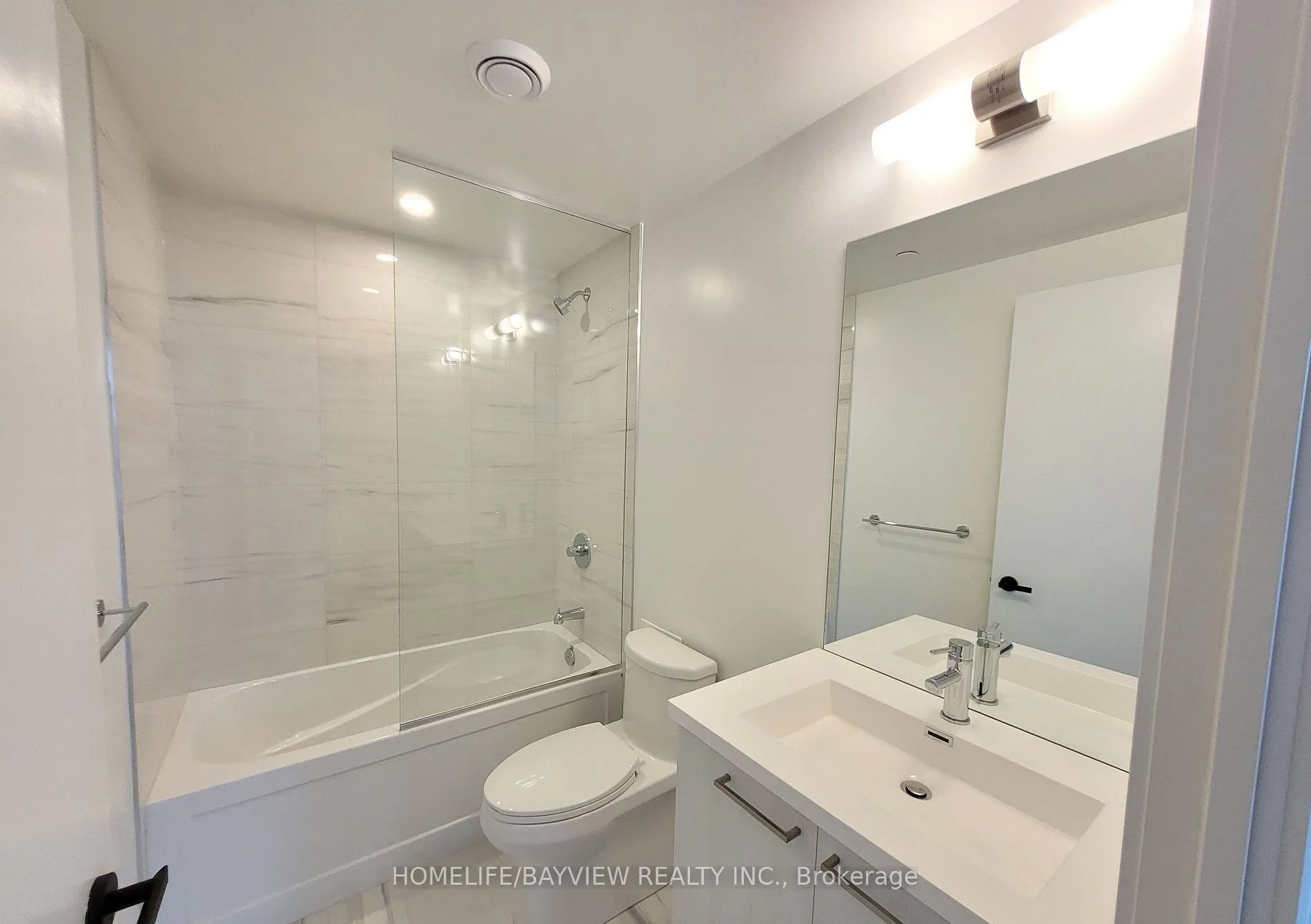 Photo 5 of Unit 505, 225 Commerce Street, Vaughan, Vaughan Corporate Centre — HOMEH