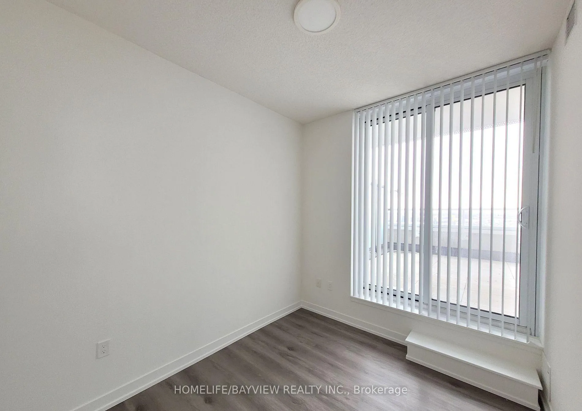 Photo 6 of Unit 505, 225 Commerce Street, Vaughan, Vaughan Corporate Centre — HOMEH