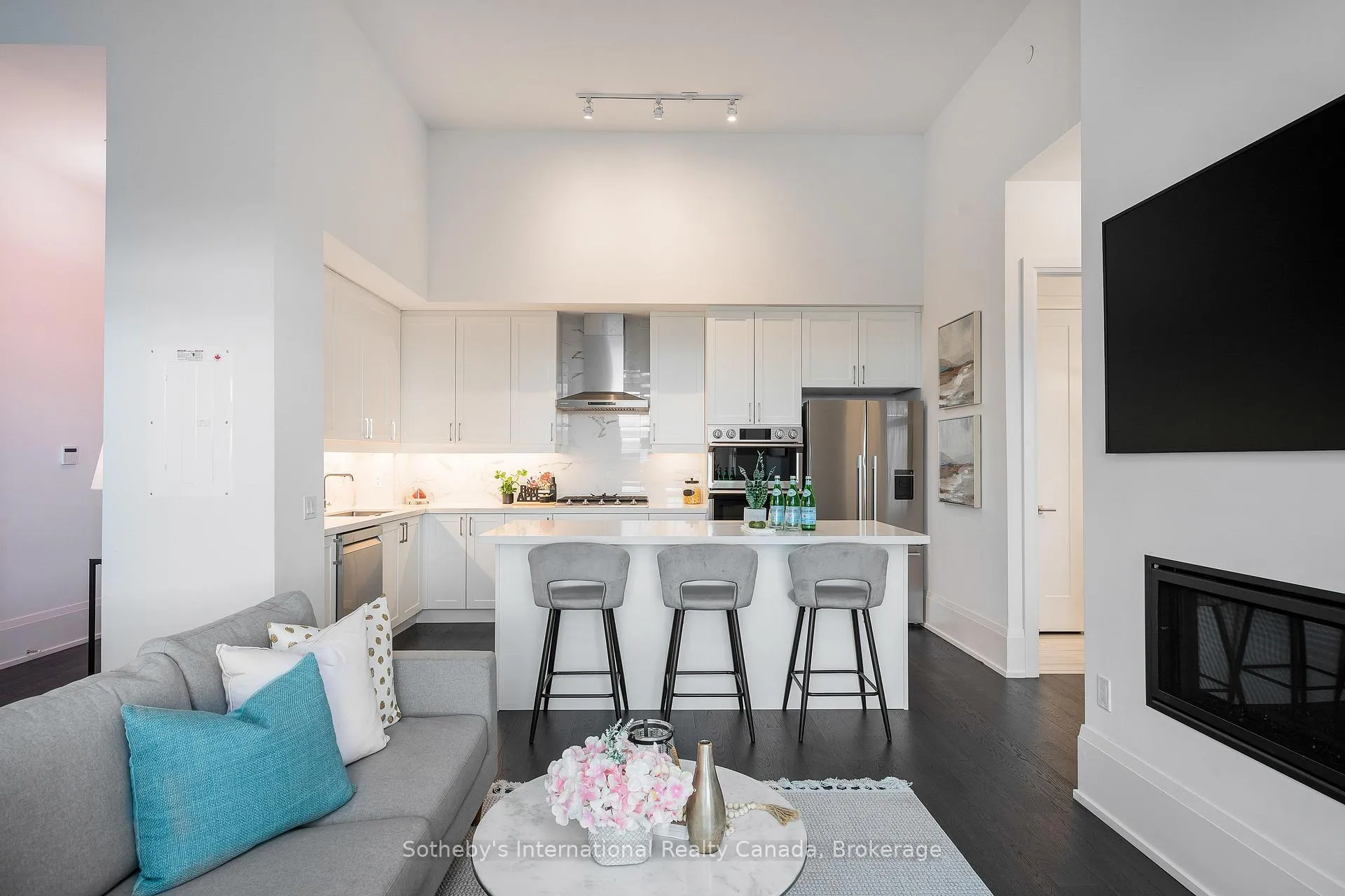 Photo 10 of Unit PH610, 1 Hume Street, Collingwood — HOMEH