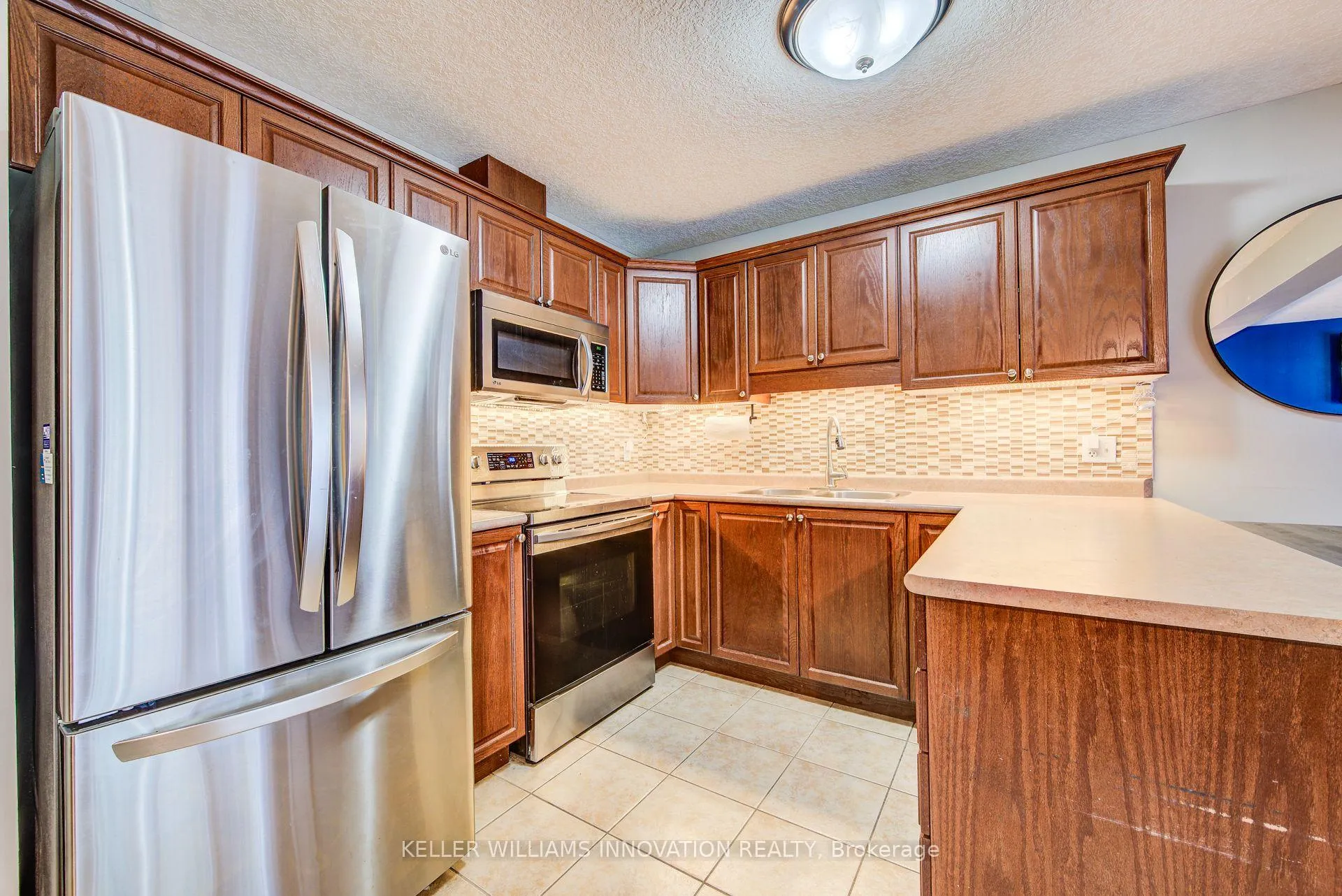 Photo 7 of Unit 10, 972 Strasburg Road, Kitchener, Country Hills West — HOMEH