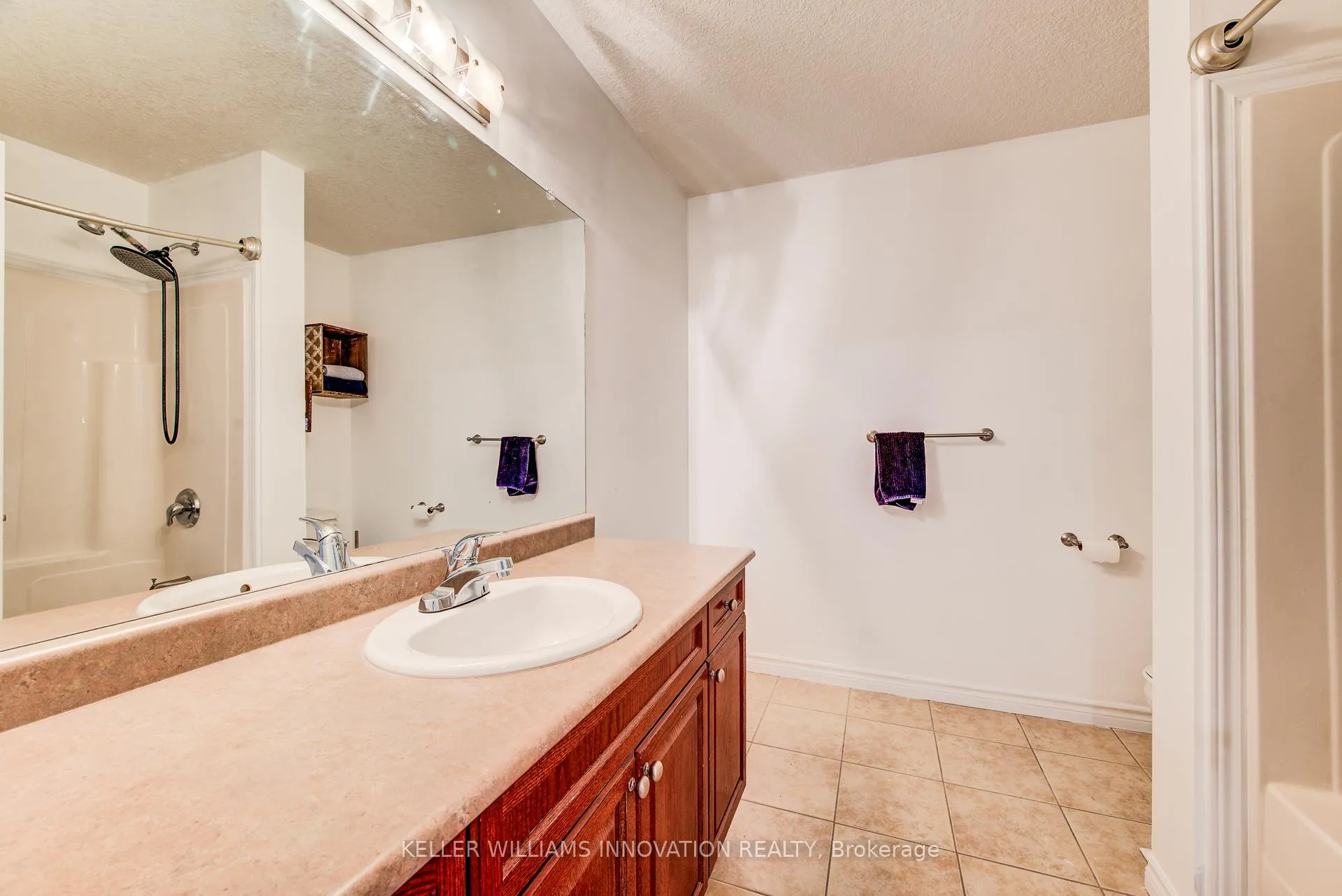 Photo 18 of Unit 10, 972 Strasburg Road, Kitchener, Country Hills West — HOMEH