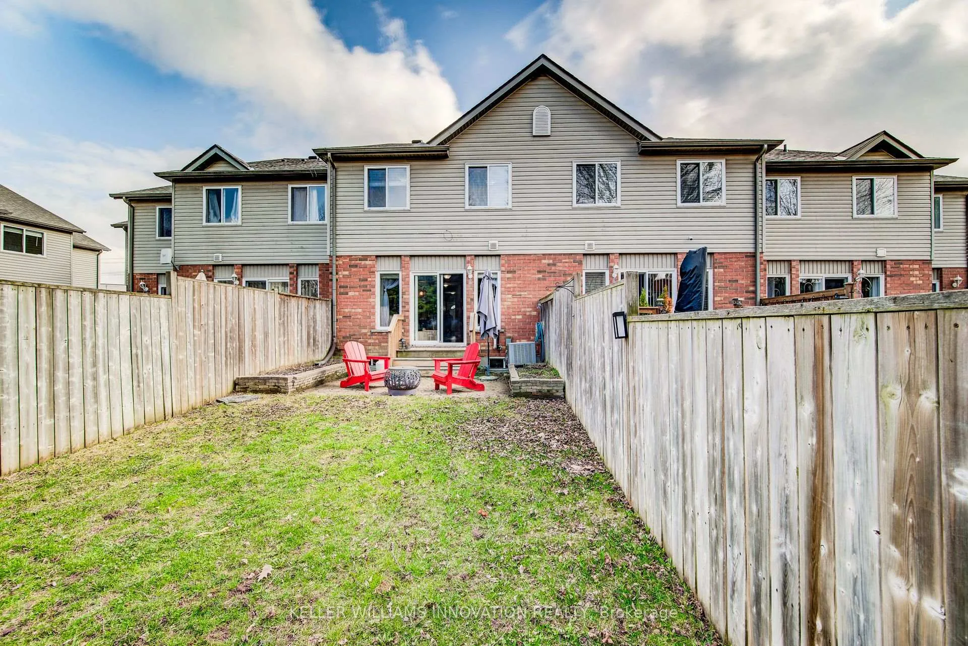 Photo 26 of Unit 10, 972 Strasburg Road, Kitchener, Country Hills West — HOMEH