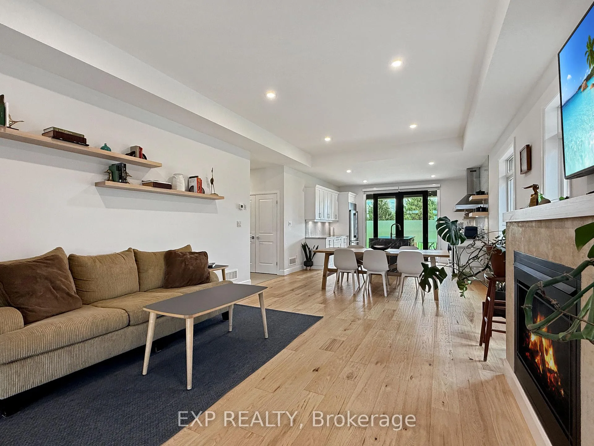 Photo 7 of Unit 31, 159 Collins Way, Strathroy-Caradoc, SE — HOMEH
