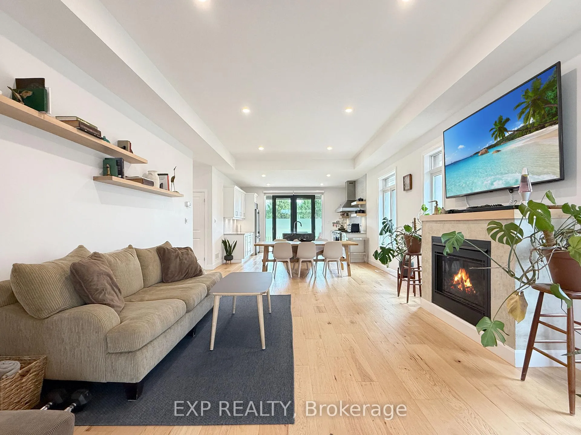 Photo 8 of Unit 31, 159 Collins Way, Strathroy-Caradoc, SE — HOMEH