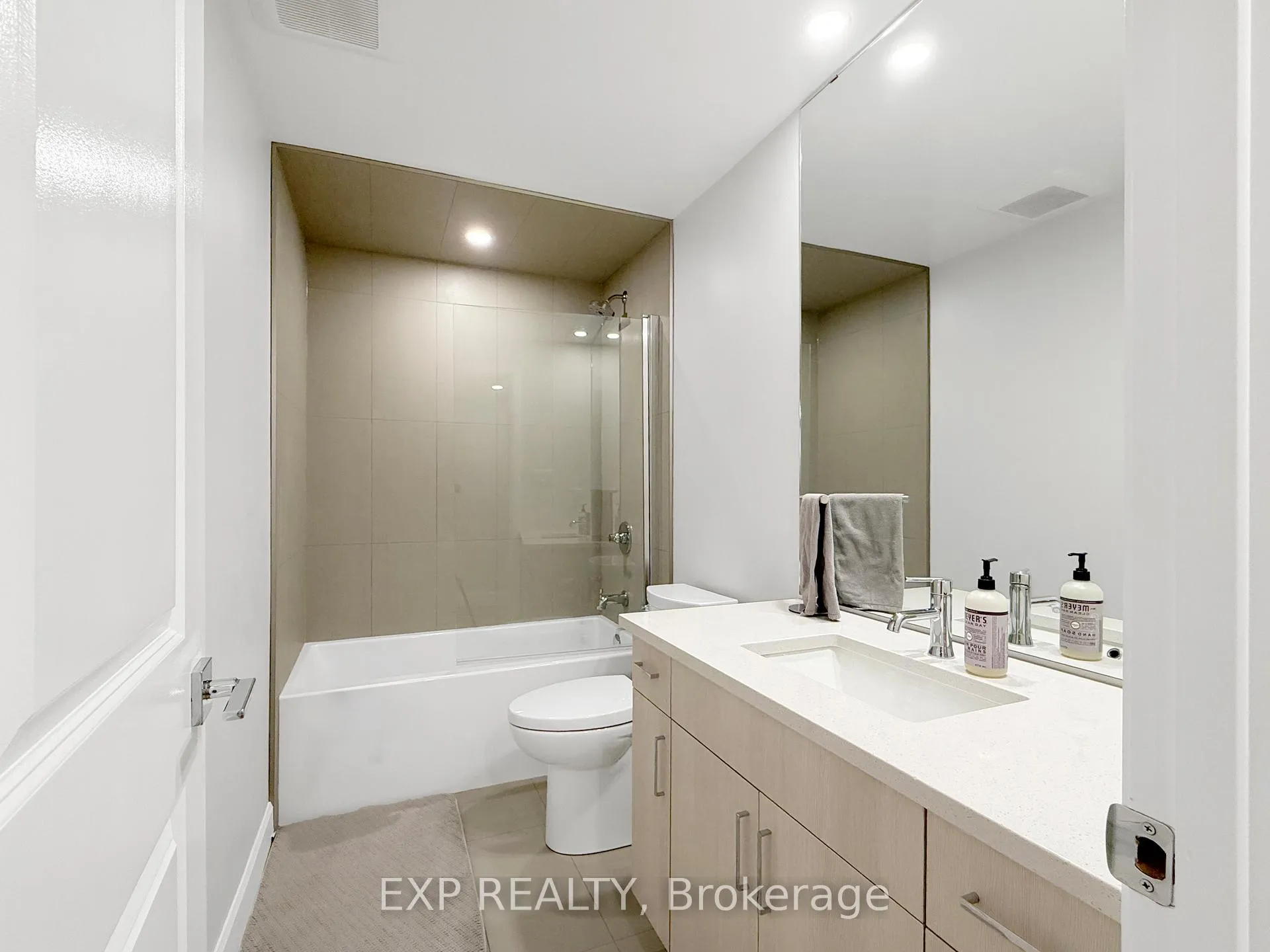 Photo 21 of Unit 31, 159 Collins Way, Strathroy-Caradoc, SE — HOMEH
