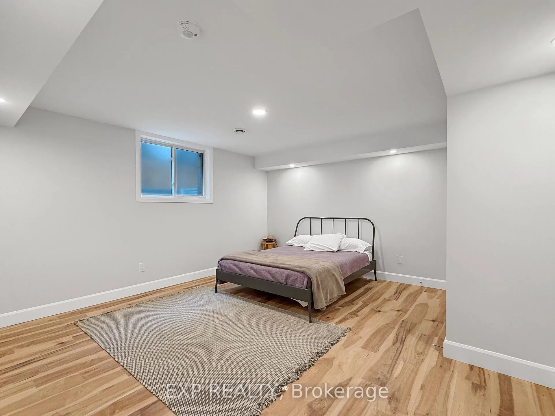 Photo 32 of Unit 31, 159 Collins Way, Strathroy-Caradoc, SE — HOMEH