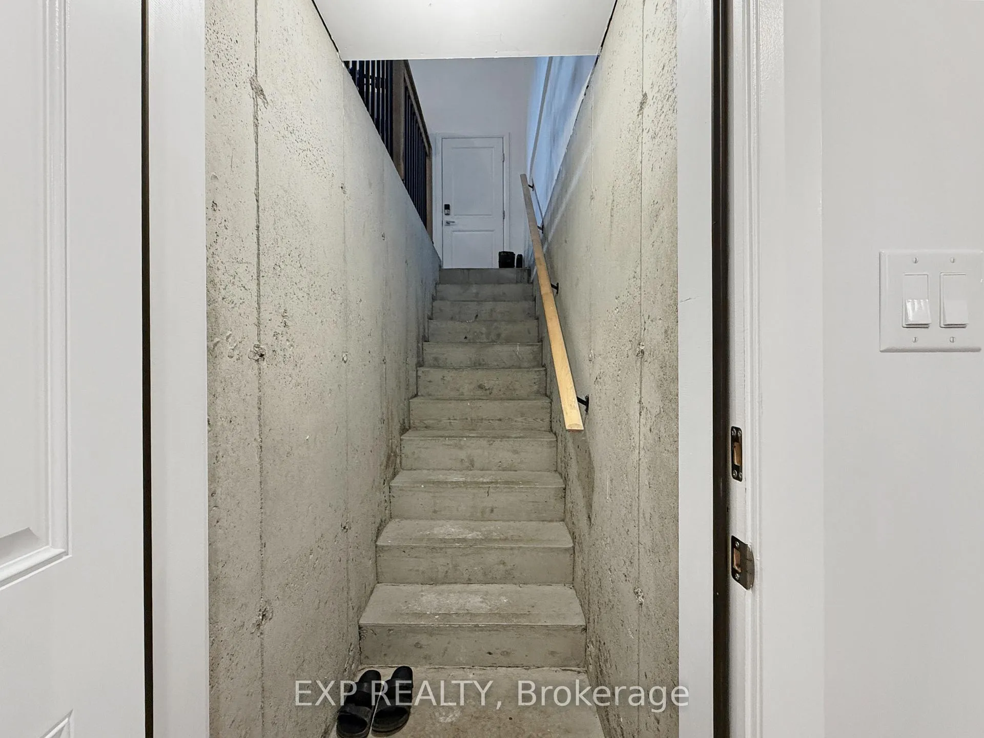 Photo 37 of Unit 31, 159 Collins Way, Strathroy-Caradoc, SE — HOMEH