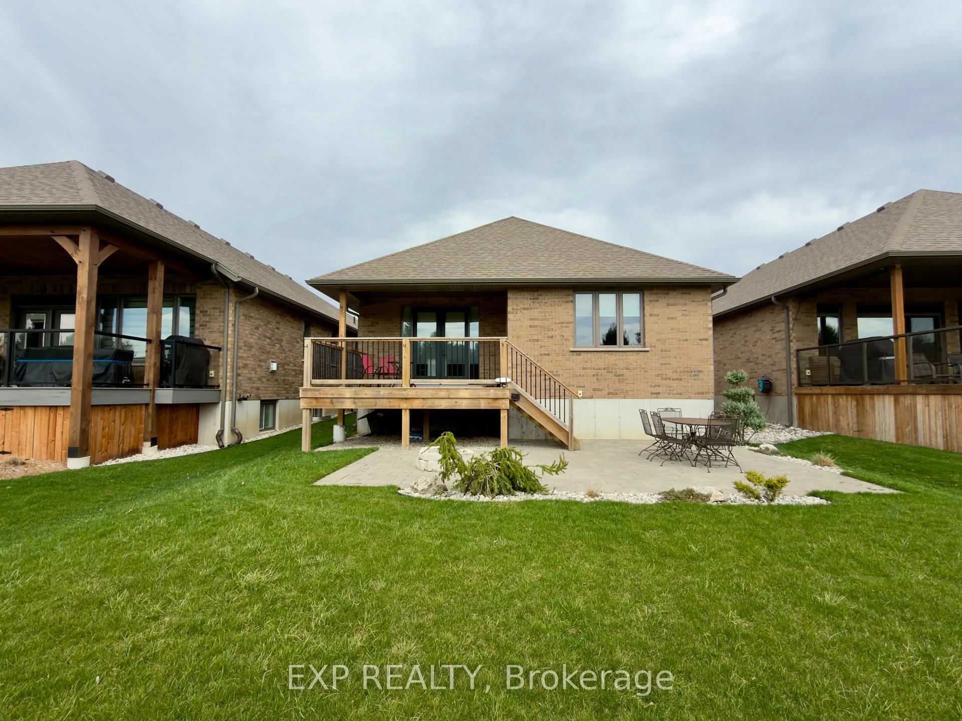 Photo 39 of Unit 31, 159 Collins Way, Strathroy-Caradoc, SE — HOMEH