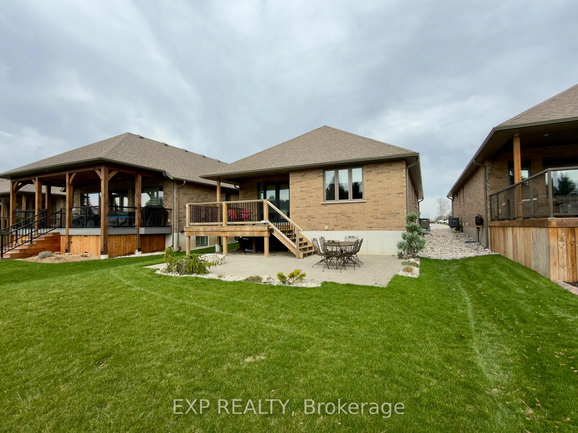 Photo 40 of Unit 31, 159 Collins Way, Strathroy-Caradoc, SE — HOMEH