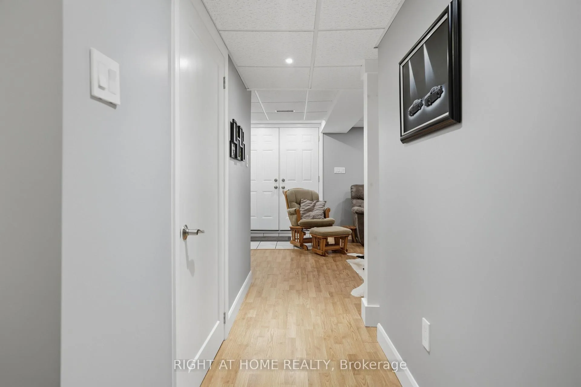 Photo 18 of 22 Sunset Place, Barrie, Holly — HOMEH