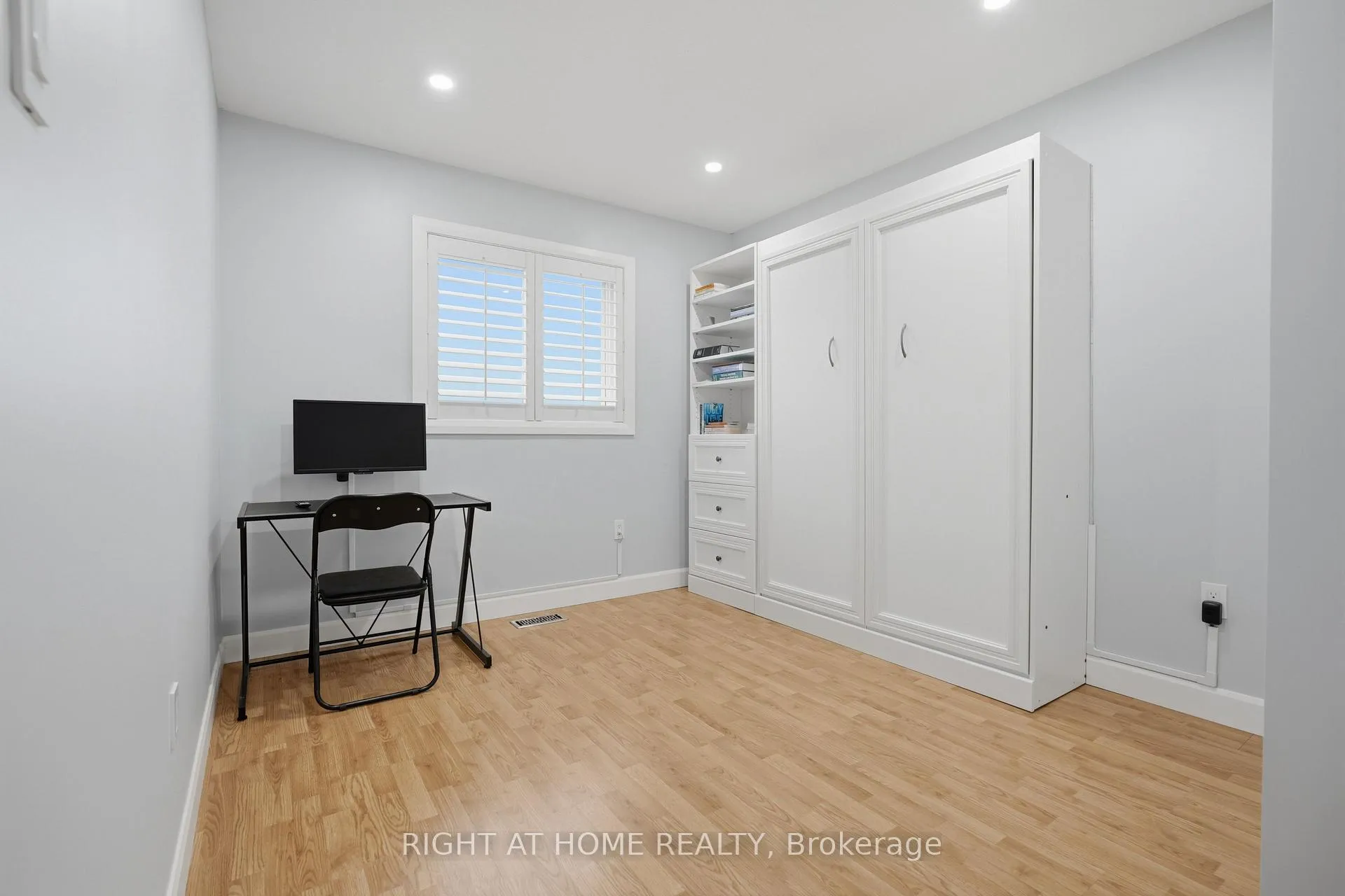 Photo 35 of 22 Sunset Place, Barrie, Holly — HOMEH