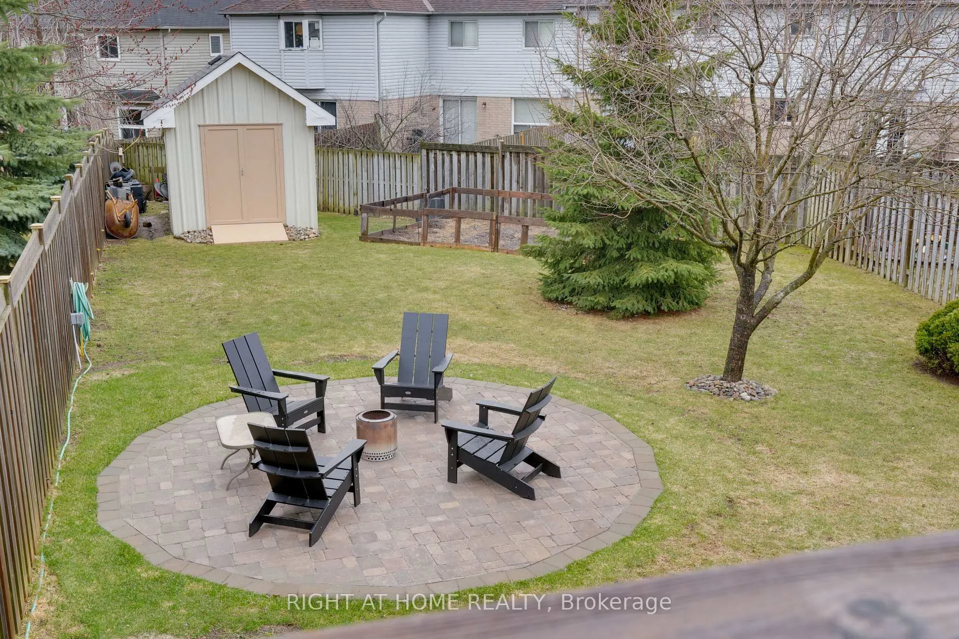 Photo 37 of 22 Sunset Place, Barrie, Holly — HOMEH