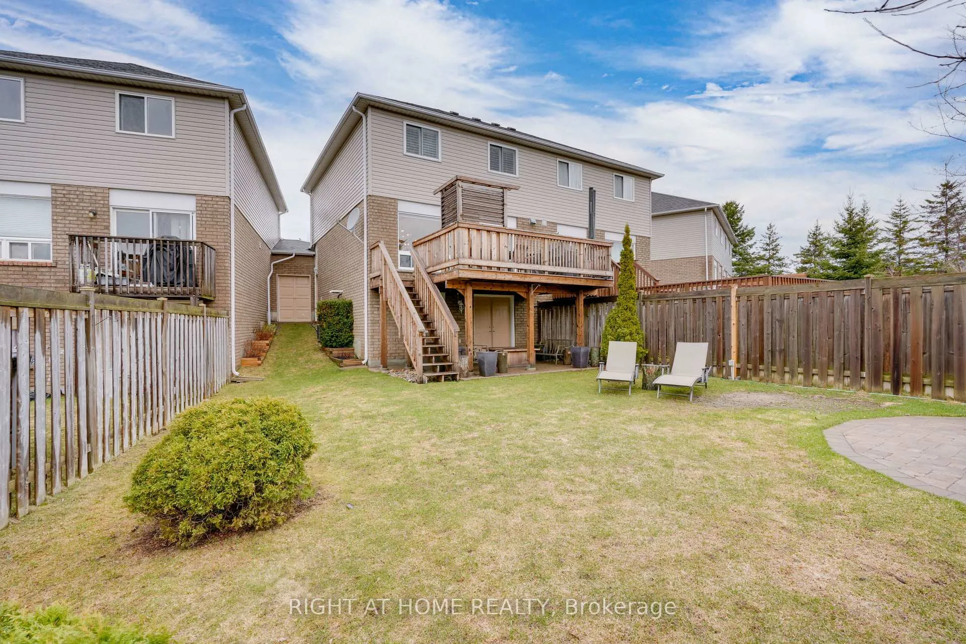 Photo 44 of 22 Sunset Place, Barrie, Holly — HOMEH