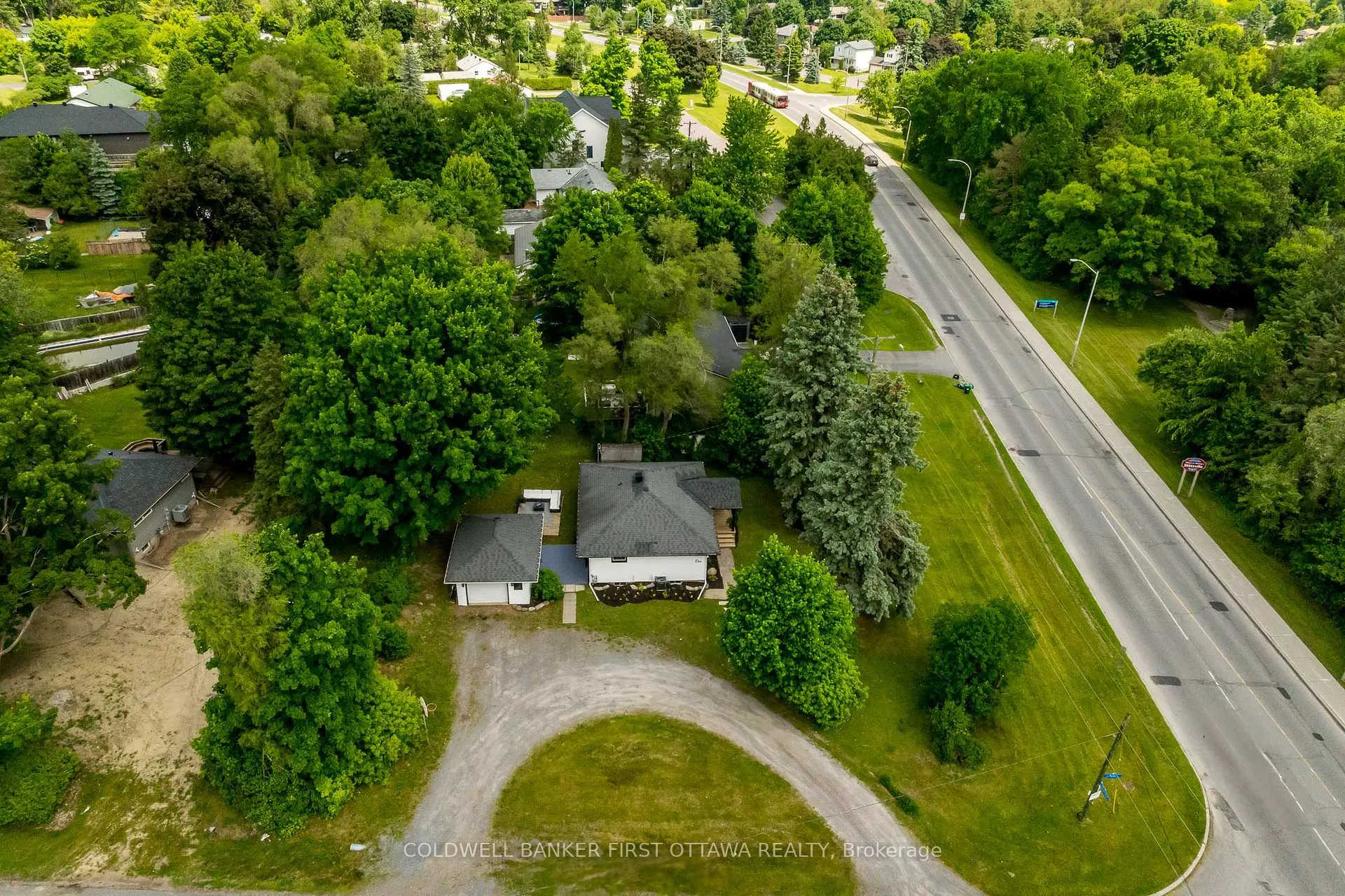 Photo 3 of 1 Porter Street, Ottawa, Stittsville (South) — HOMEH