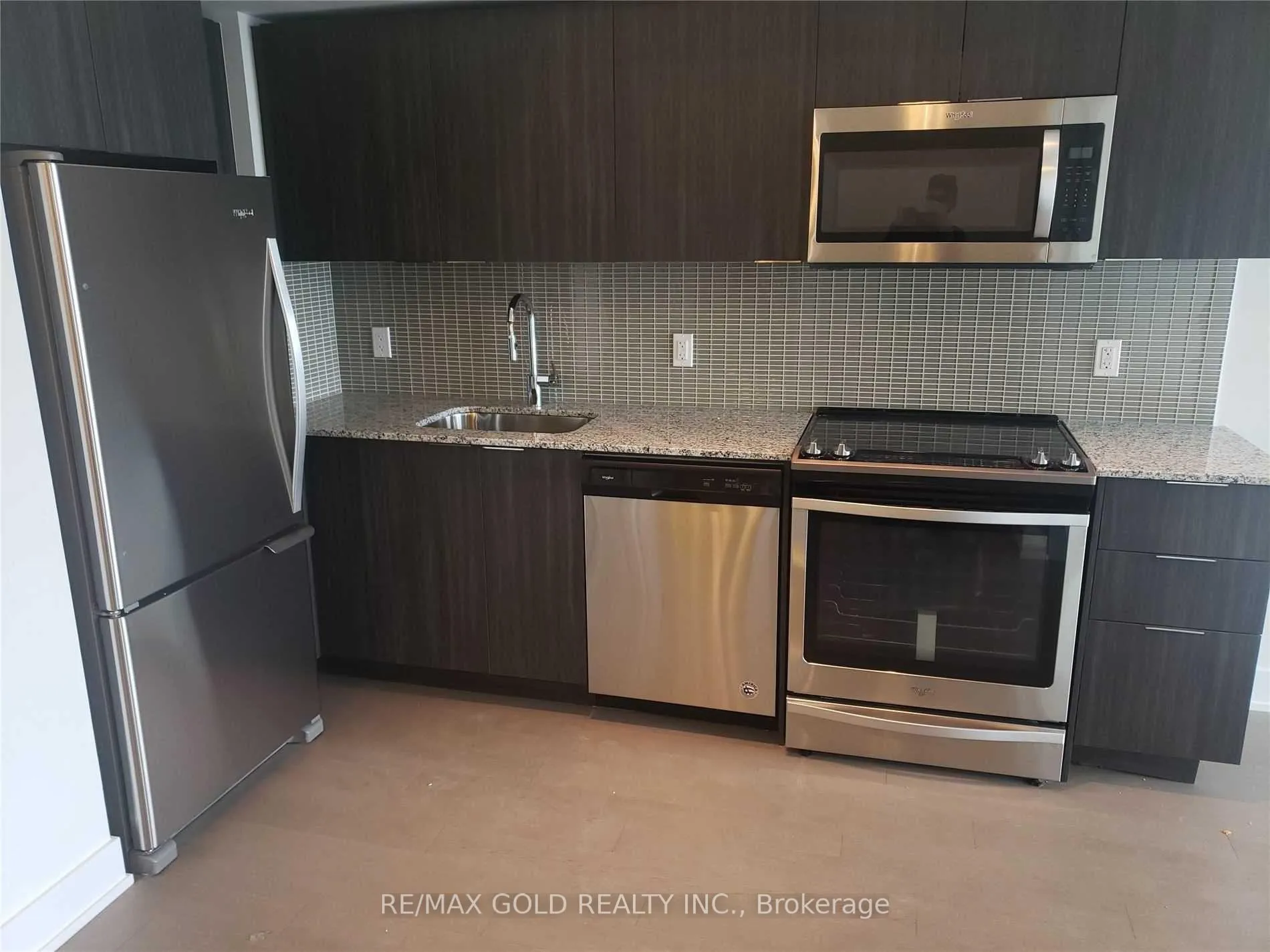 Photo 12 of Unit 1919, 30 Shore Breeze Drive, Etobicoke, Mimico — HOMEH
