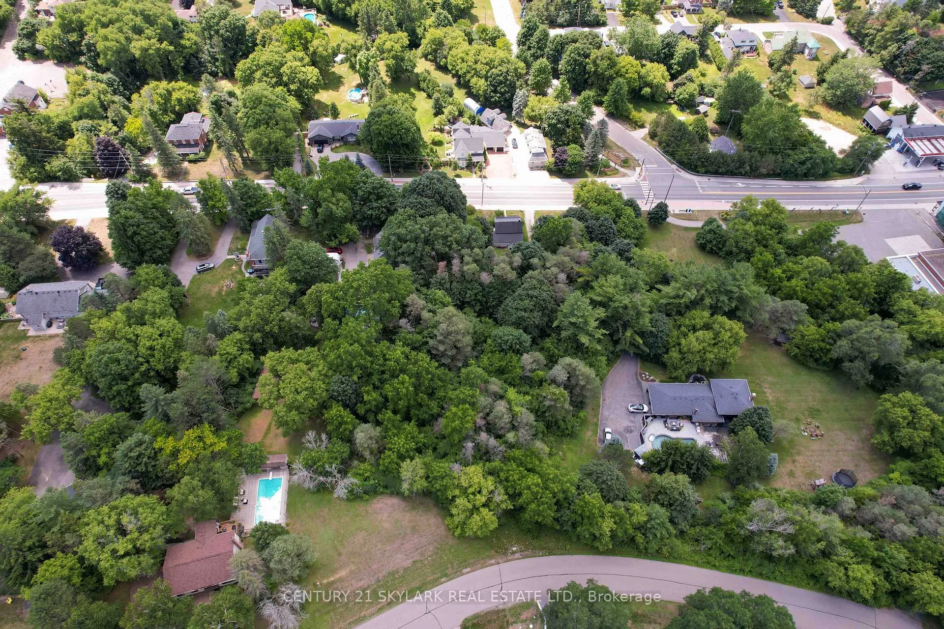 Photo 18 of 17145 Highway 50 Road, Caledon, Palgrave — HOMEH