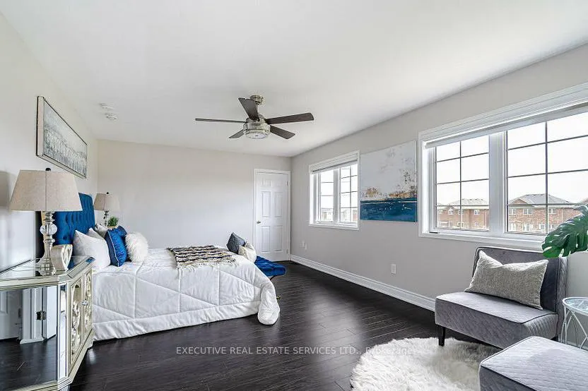 Photo 10 of 36 Cookview Drive, Brampton, Sandringham-Wellington — HOMEH