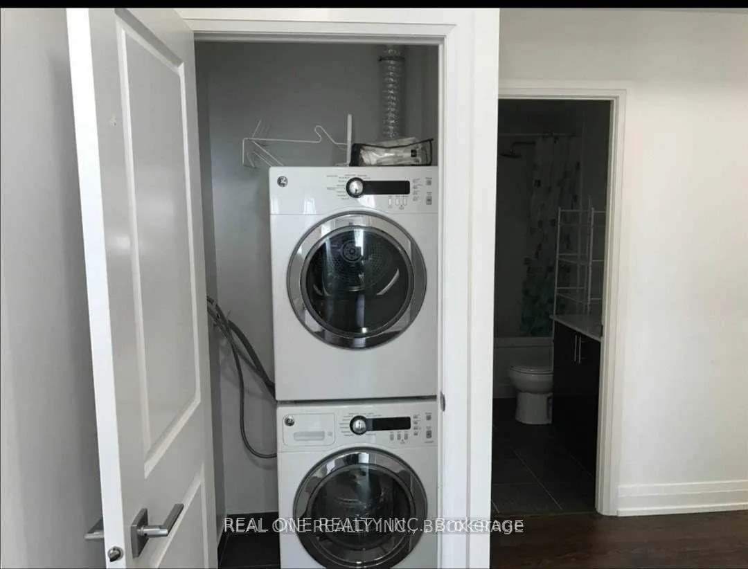 Photo 9 of Unit 1102, 7167 Yonge Street, Markham, Grandview — HOMEH