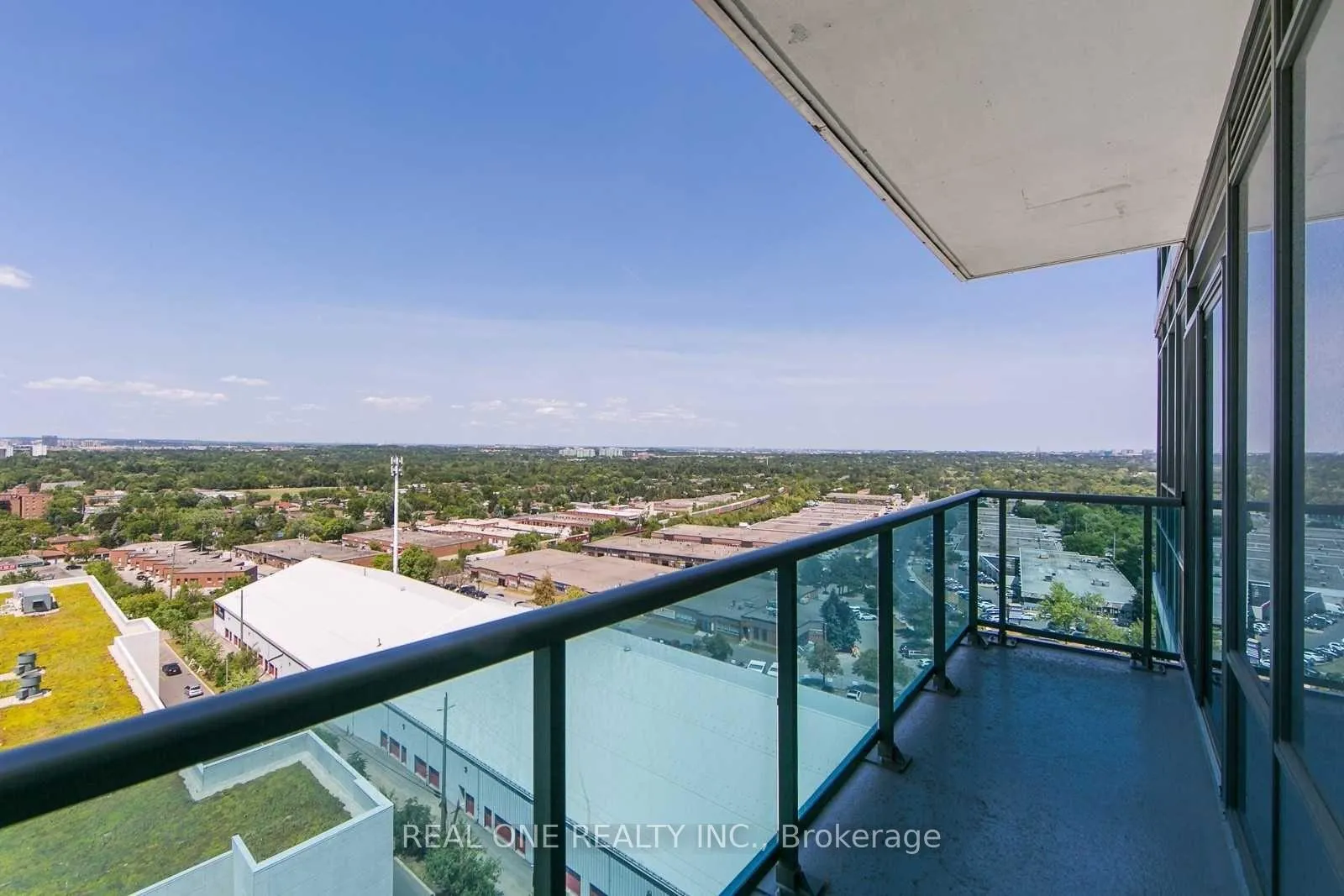 Photo 14 of Unit 1102, 7167 Yonge Street, Markham, Grandview — HOMEH